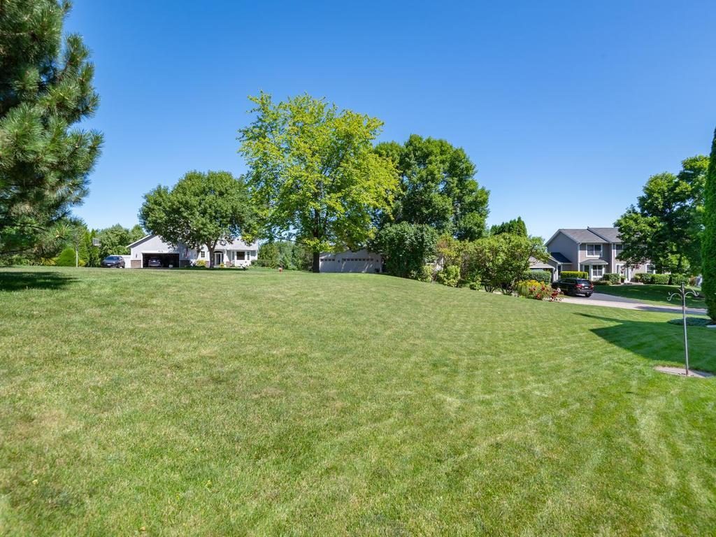 View of Residential at 733 Ashley Drive, Chaska MN 55318, Chaska (35 of 43) - Mike Wilen | Minnesota Team Real Estate
