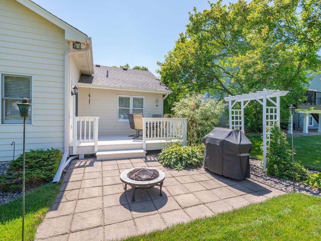 View of Residential at 733 Ashley Drive, Chaska MN 55318, Chaska (33 of 43) - Mike Wilen | Minnesota Team Real Estate
