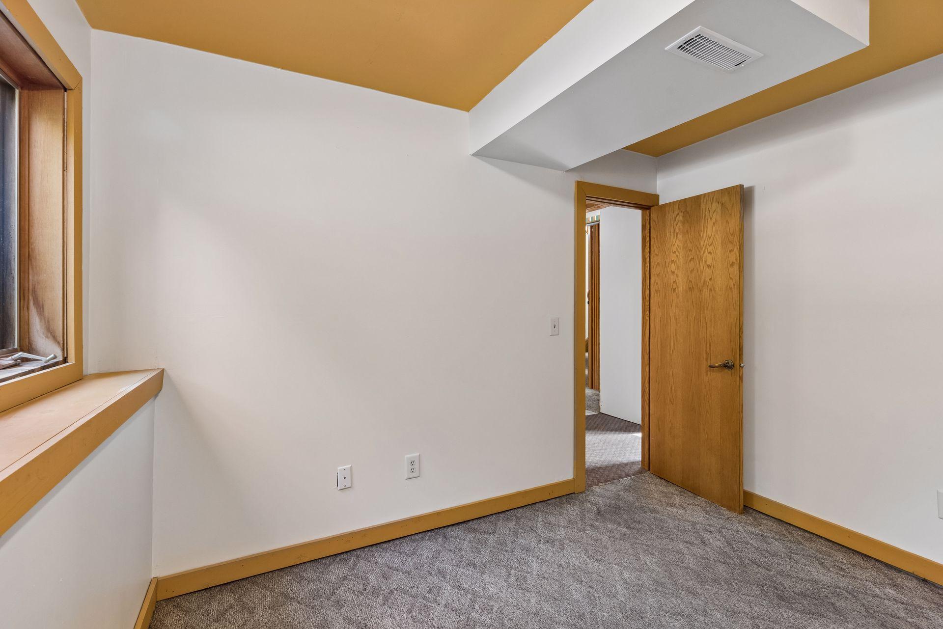 View of Residential at 818 Pine Tree Trail, Stillwater MN 55082, Stillwater (31 of 47) - Mike Wilen | Minnesota Team Real Estate