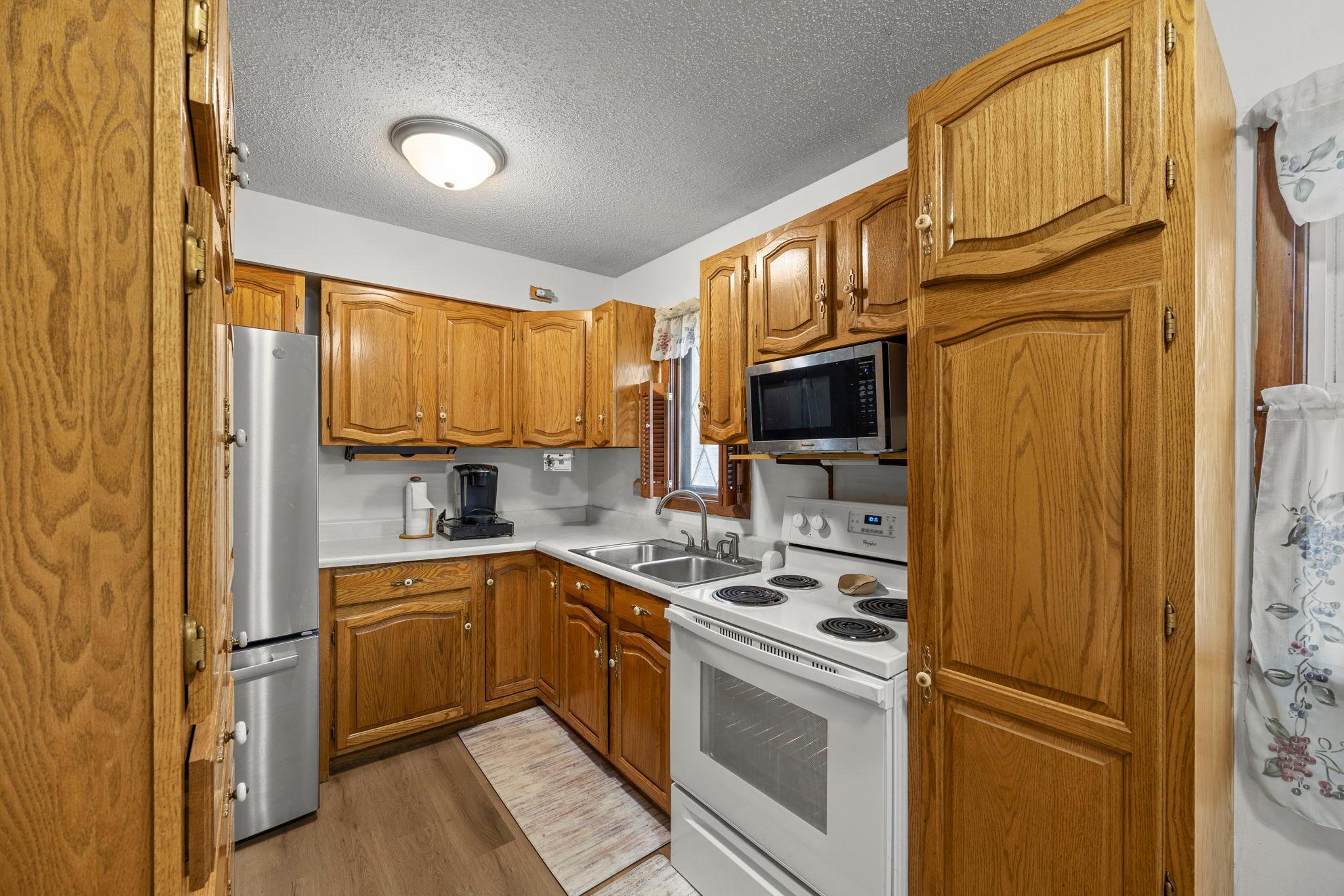 View of Residential at 168 Linden Circle, Apple Valley MN 55124, Apple Valley (6 of 44) - Mike Wilen | Minnesota Team Real Estate