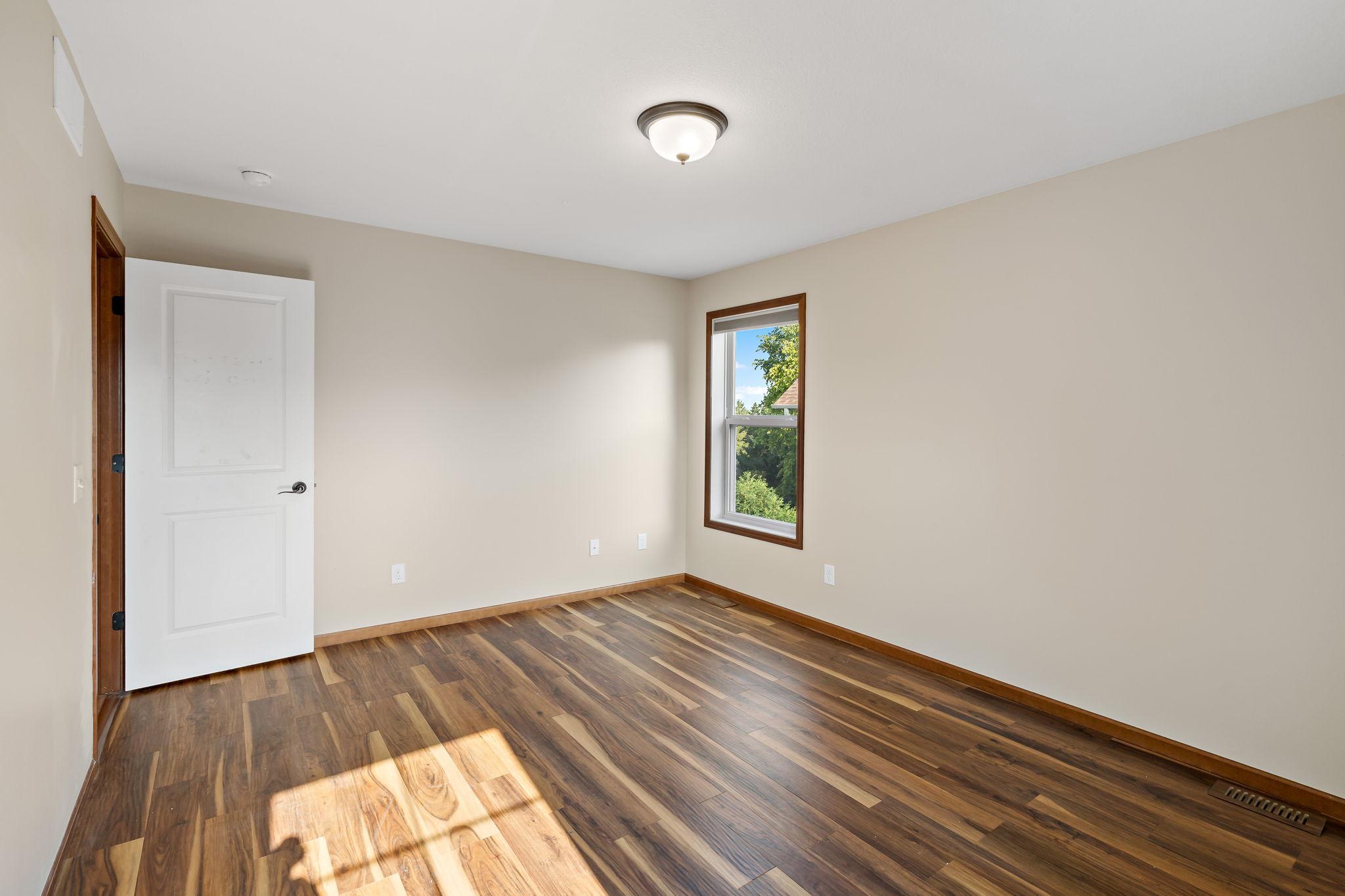 View of Residential at 11624 Ivywood Circle, Woodbury MN 55129, Woodbury (46 of 56) - Mike Wilen | Minnesota Team Real Estate
