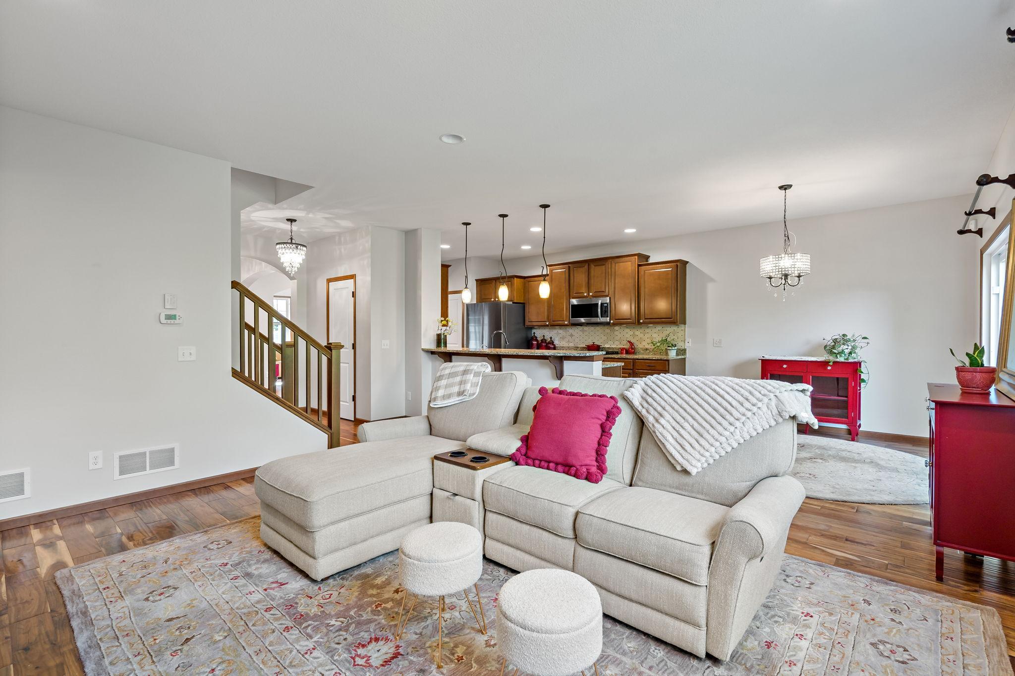 View of Residential at 11624 Ivywood Circle, Woodbury MN 55129, Woodbury (18 of 56) - Mike Wilen | Minnesota Team Real Estate
