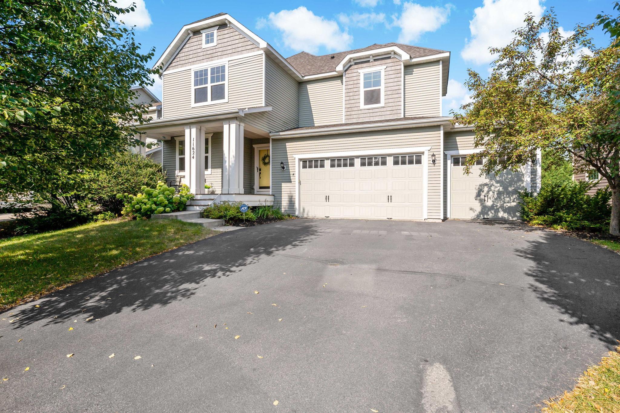 View of Residential at 11624 Ivywood Circle, Woodbury MN 55129, Woodbury (4 of 56) - Mike Wilen | Minnesota Team Real Estate