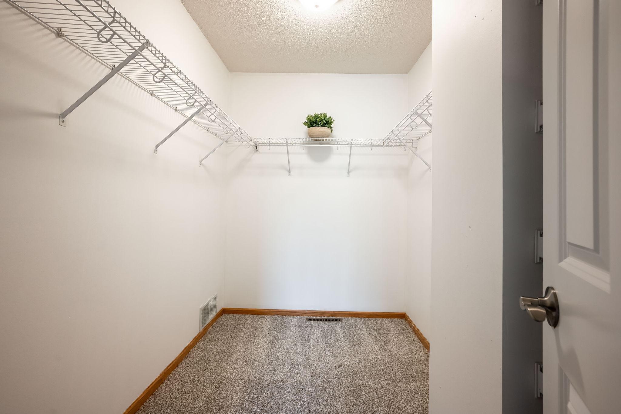 View of Residential at 3001 Juniper Lane #I, Woodbury MN 55125, Woodbury (24 of 28) - Mike Wilen | Minnesota Team Real Estate