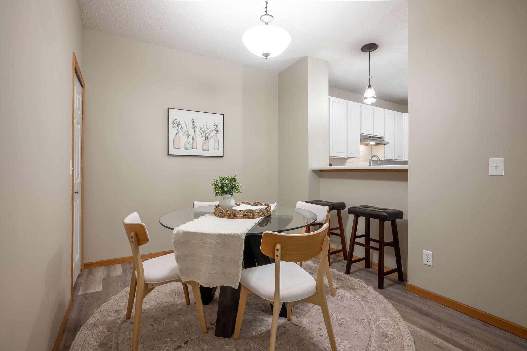 View of Residential at 3001 Juniper Lane #I, Woodbury MN 55125, Woodbury (9 of 28) - Mike Wilen | Minnesota Team Real Estate