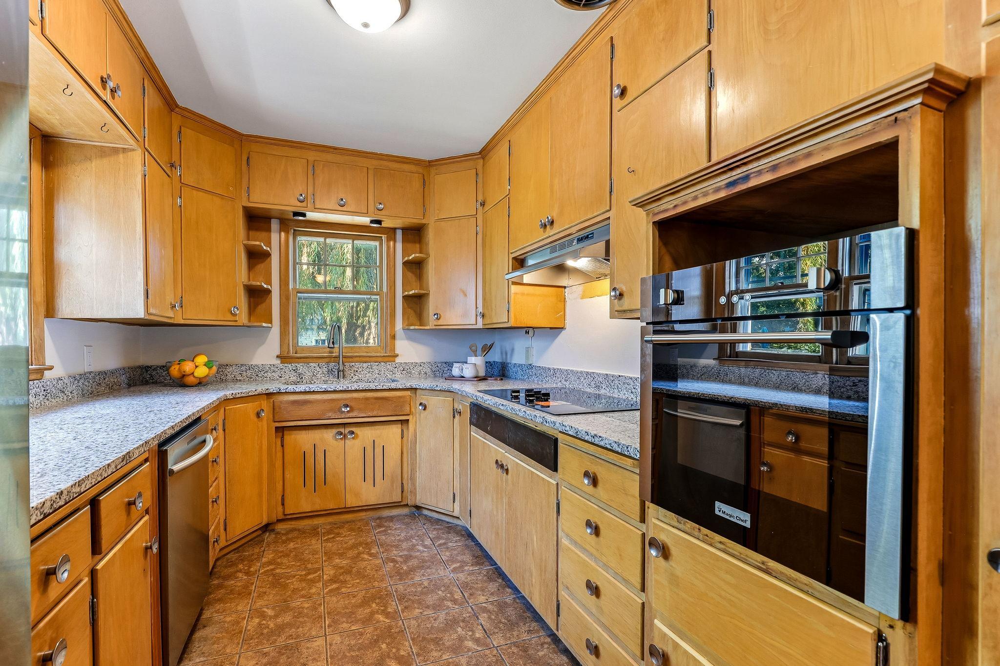 View of Residential at 3412 34th Avenue, Minneapolis MN 55406, Minneapolis (8 of 32) - Mike Wilen | Minnesota Team Real Estate