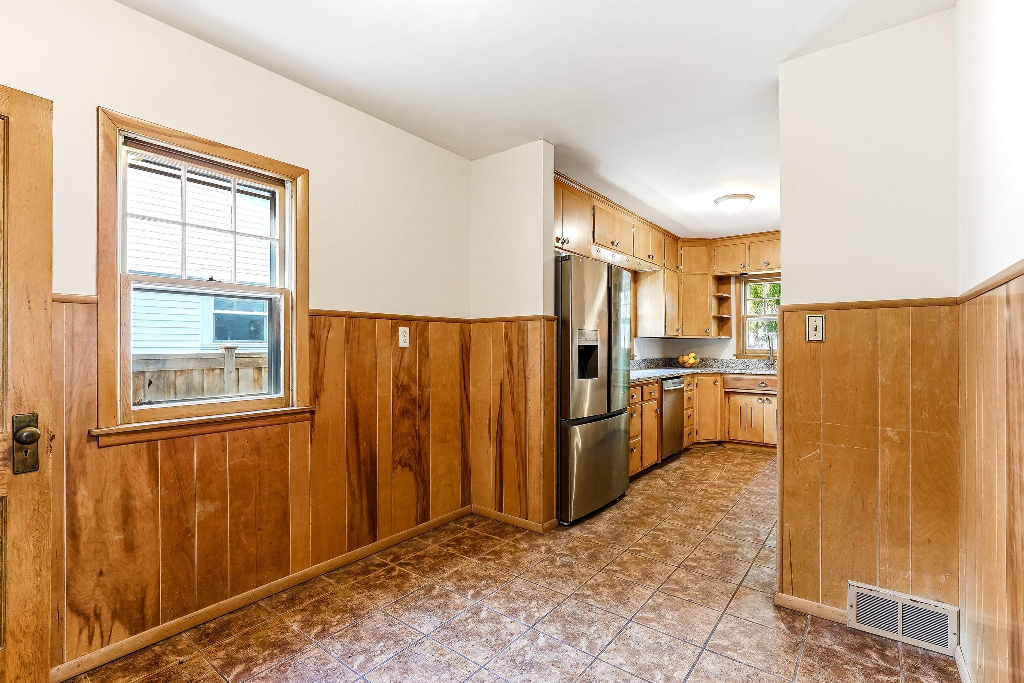 View of Residential at 3412 34th Avenue, Minneapolis MN 55406, Minneapolis (11 of 32) - Mike Wilen | Minnesota Team Real Estate