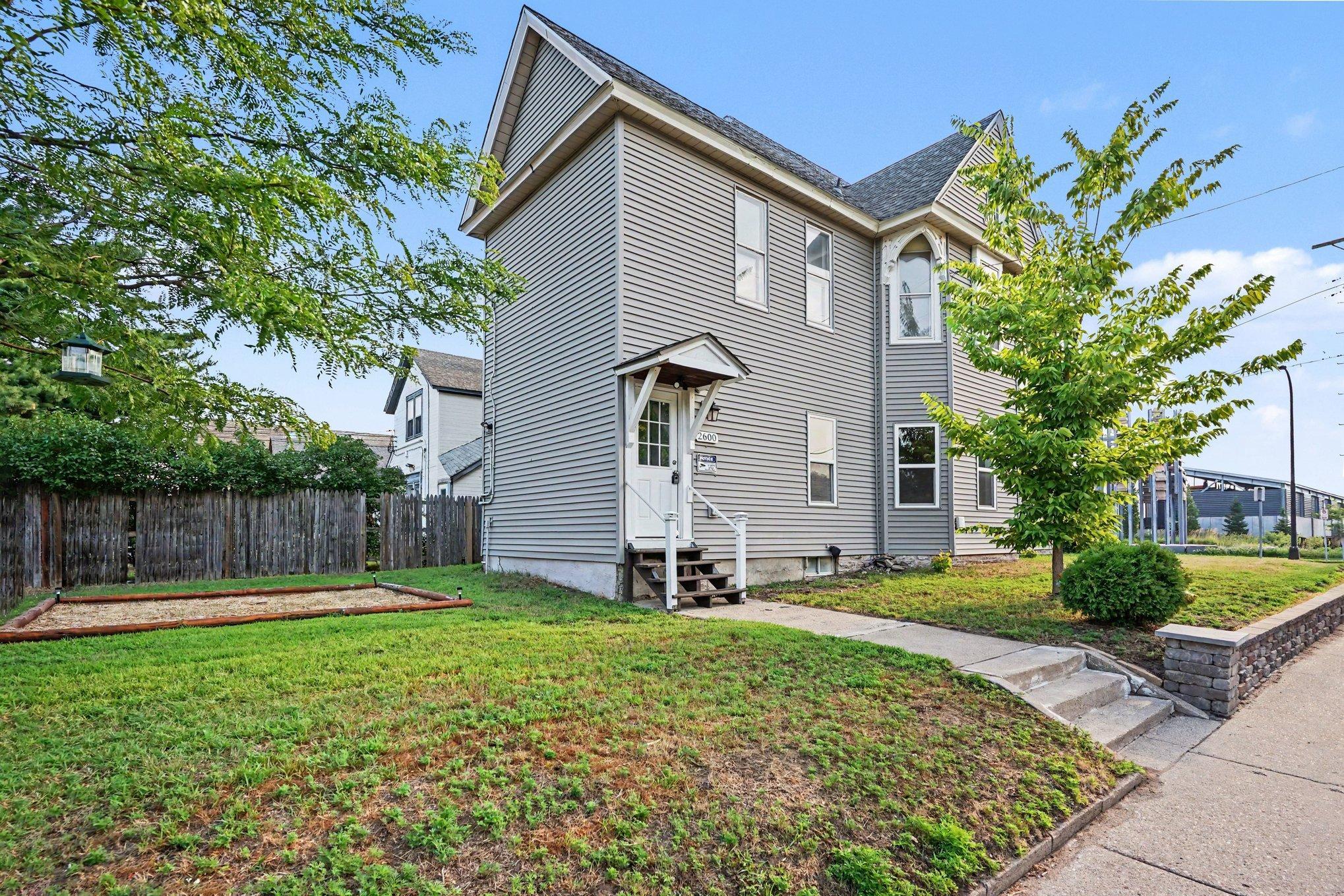 View of Residential Income at 2600 University Avenue, Minneapolis MN 55418, Minneapolis (26 of 28) - Mike Wilen | Minnesota Team Real Estate