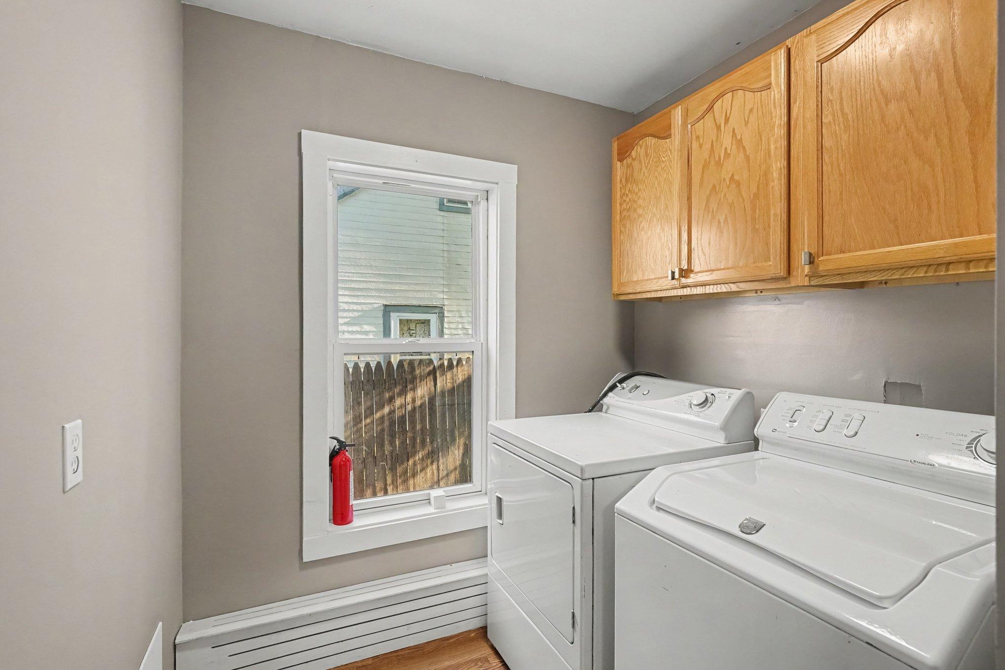 View of Residential Income at 2600 University Avenue, Minneapolis MN 55418, Minneapolis (21 of 28) - Mike Wilen | Minnesota Team Real Estate