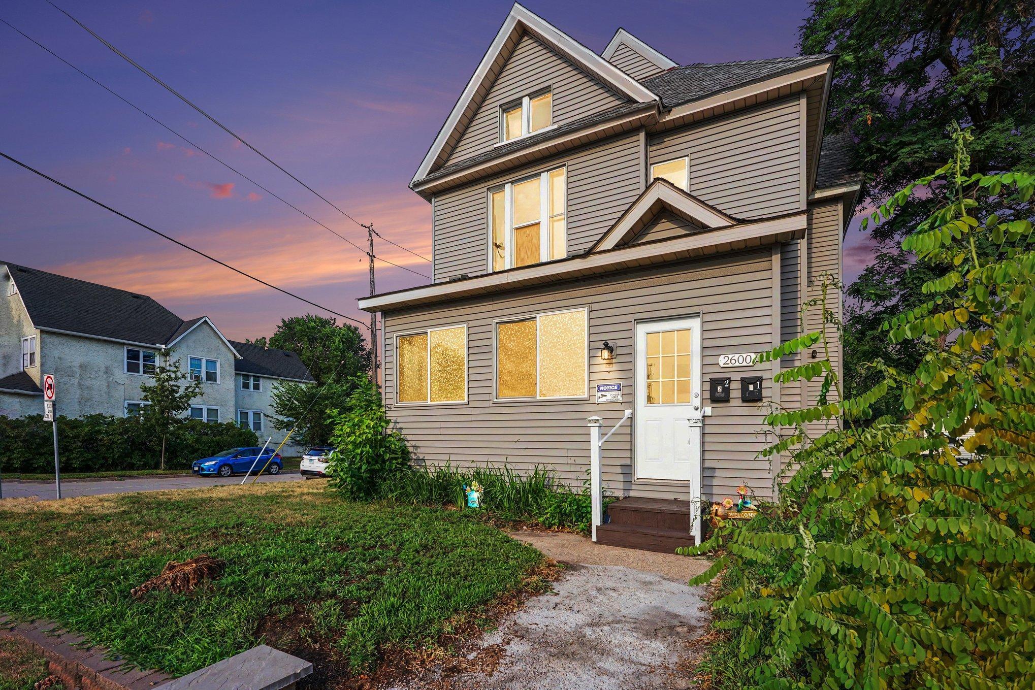 View of Residential Income at 2600 University Avenue, Minneapolis MN 55418, Minneapolis (28 of 28) - Mike Wilen | Minnesota Team Real Estate