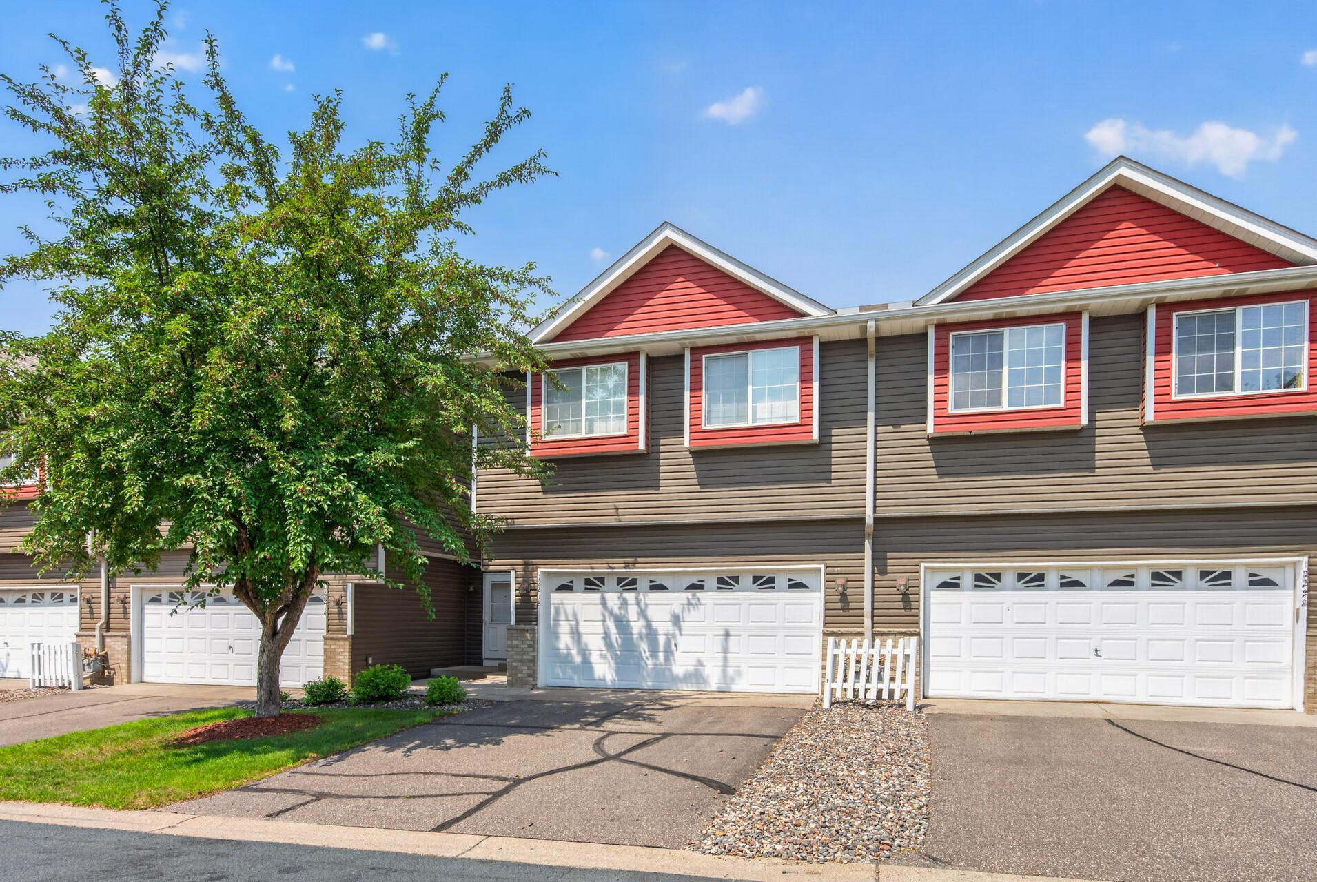 View of Residential at 12218 Buchanan Court, Blaine MN 55434, Blaine (28 of 32) - Mike Wilen | Minnesota Team Real Estate