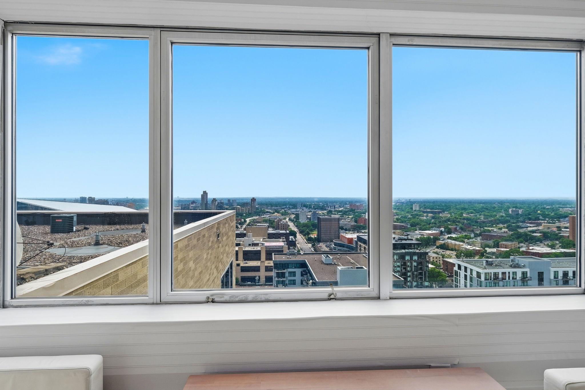 View of Residential at 431 7th Street #2704, Minneapolis MN 55415, Minneapolis (16 of 25) - Mike Wilen | Minnesota Team Real Estate