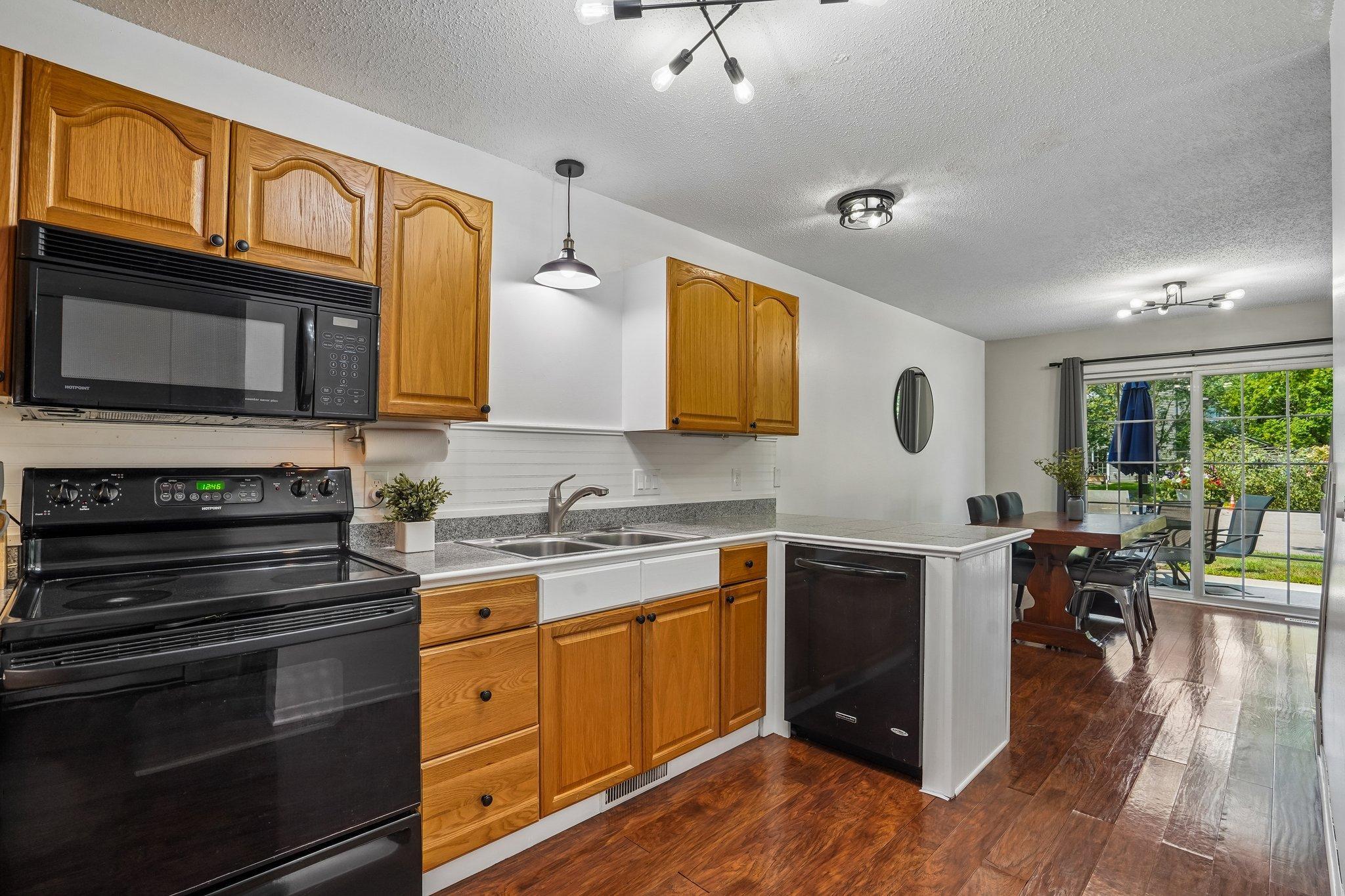 View of Residential at 9945 Russell Avenue #6, Brooklyn Park MN 55444, Brooklyn Park (16 of 41) - Mike Wilen | Minnesota Team Real Estate