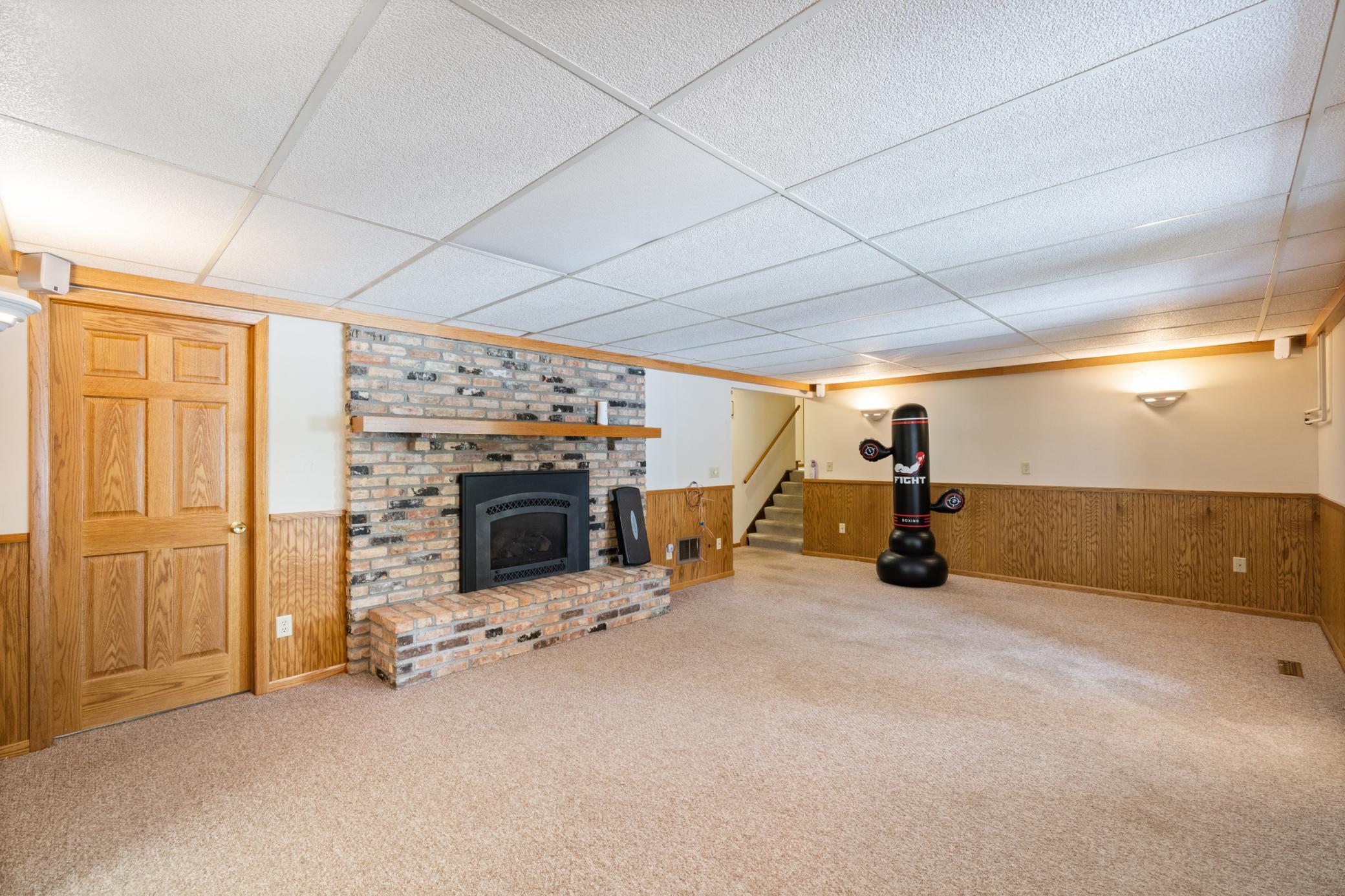 View of Residential at 2305 Skyline Drive, Burnsville MN 55337, Burnsville (25 of 35) - Mike Wilen | Minnesota Team Real Estate