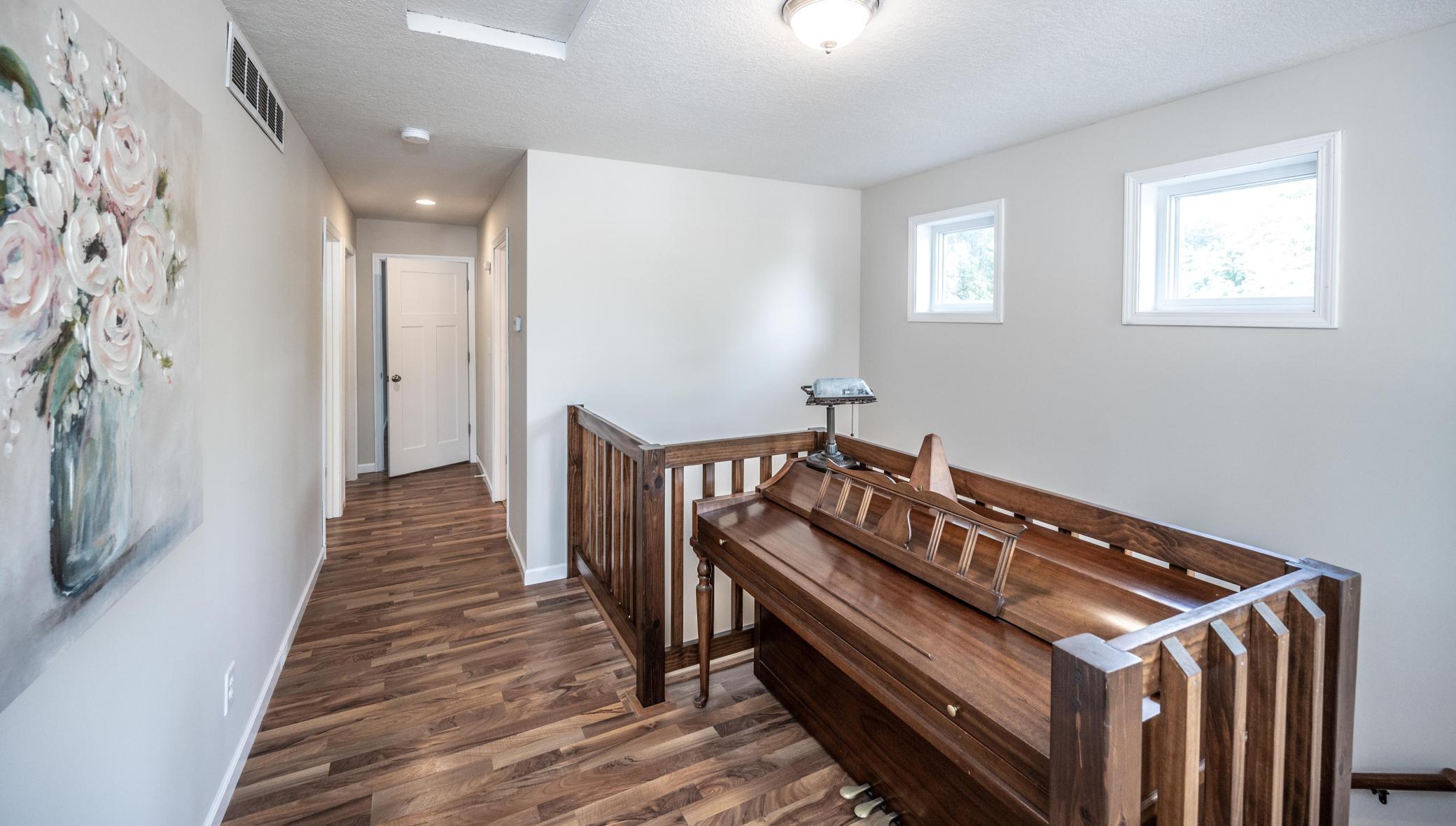 View of Residential at 2737 Hampshire Avenue, Saint Louis Park MN 55426, Saint Louis Park (11 of 45) - Mike Wilen | Minnesota Team Real Estate