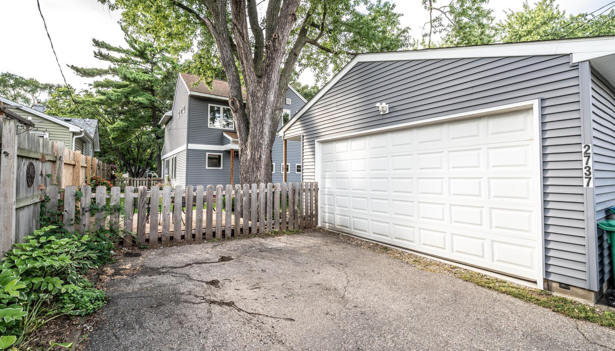 View of Residential at 2737 Hampshire Avenue, Saint Louis Park MN 55426, Saint Louis Park (42 of 45) - Mike Wilen | Minnesota Team Real Estate