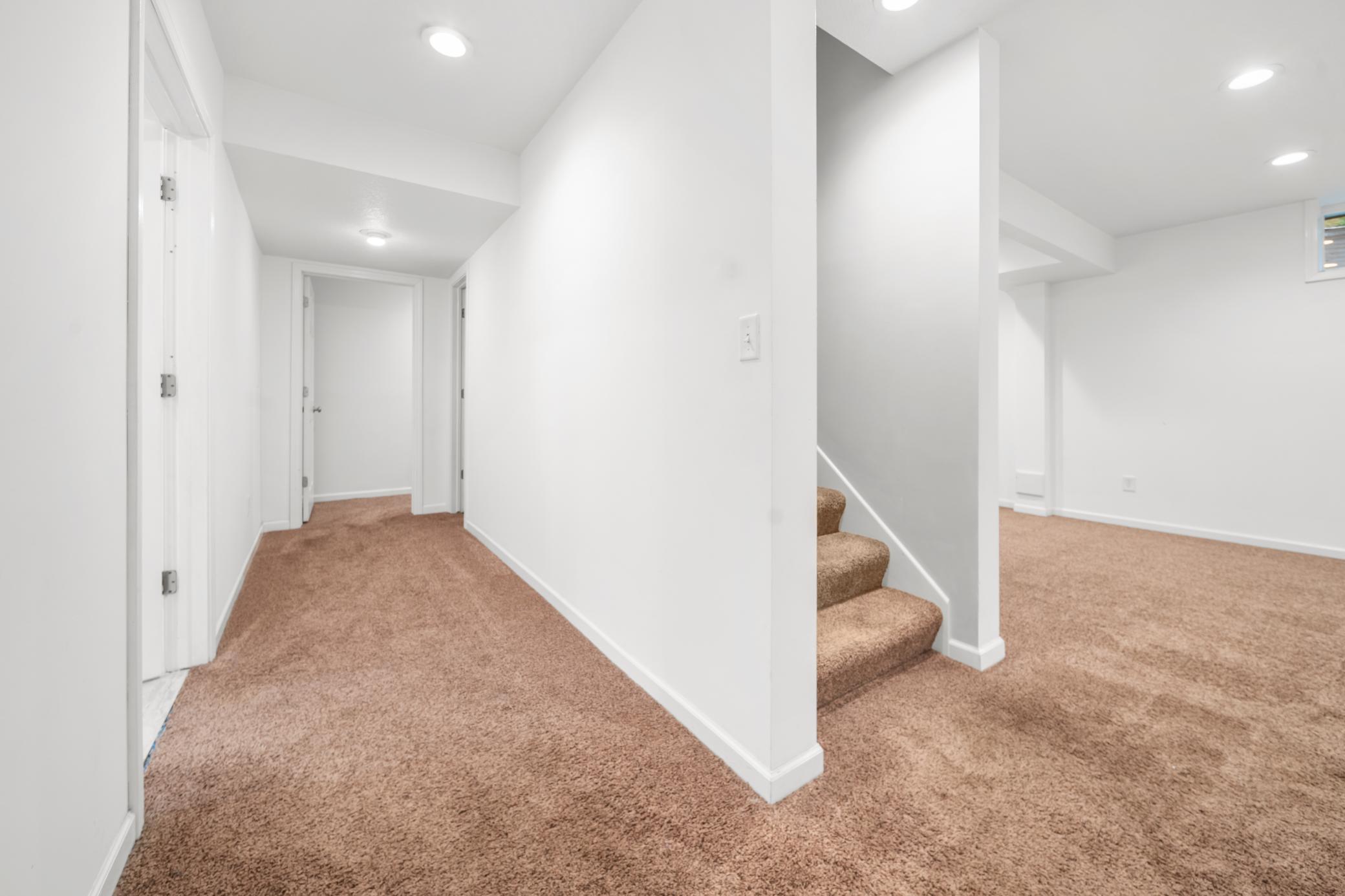 View of Residential at 824 Springhill Drive, Burnsville MN 55306, Burnsville (40 of 61) - Mike Wilen | Minnesota Team Real Estate