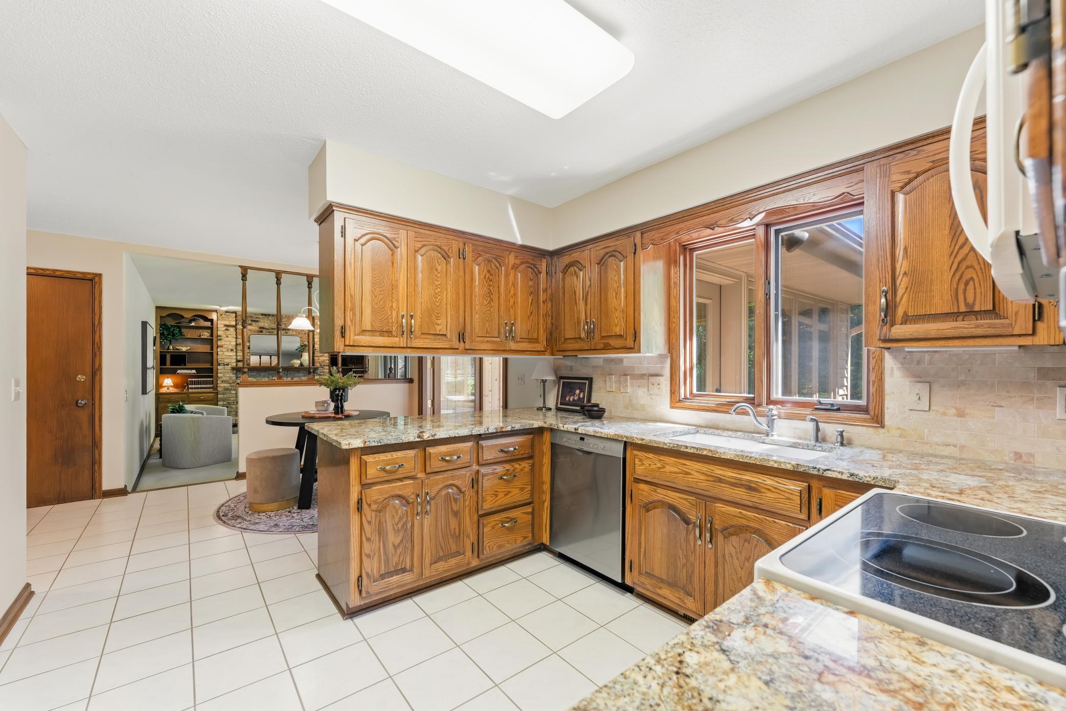 View of Residential at 9903 Balmoral Lane, Eden Prairie MN 55347, Eden Prairie (13 of 37) - Mike Wilen | Minnesota Team Real Estate