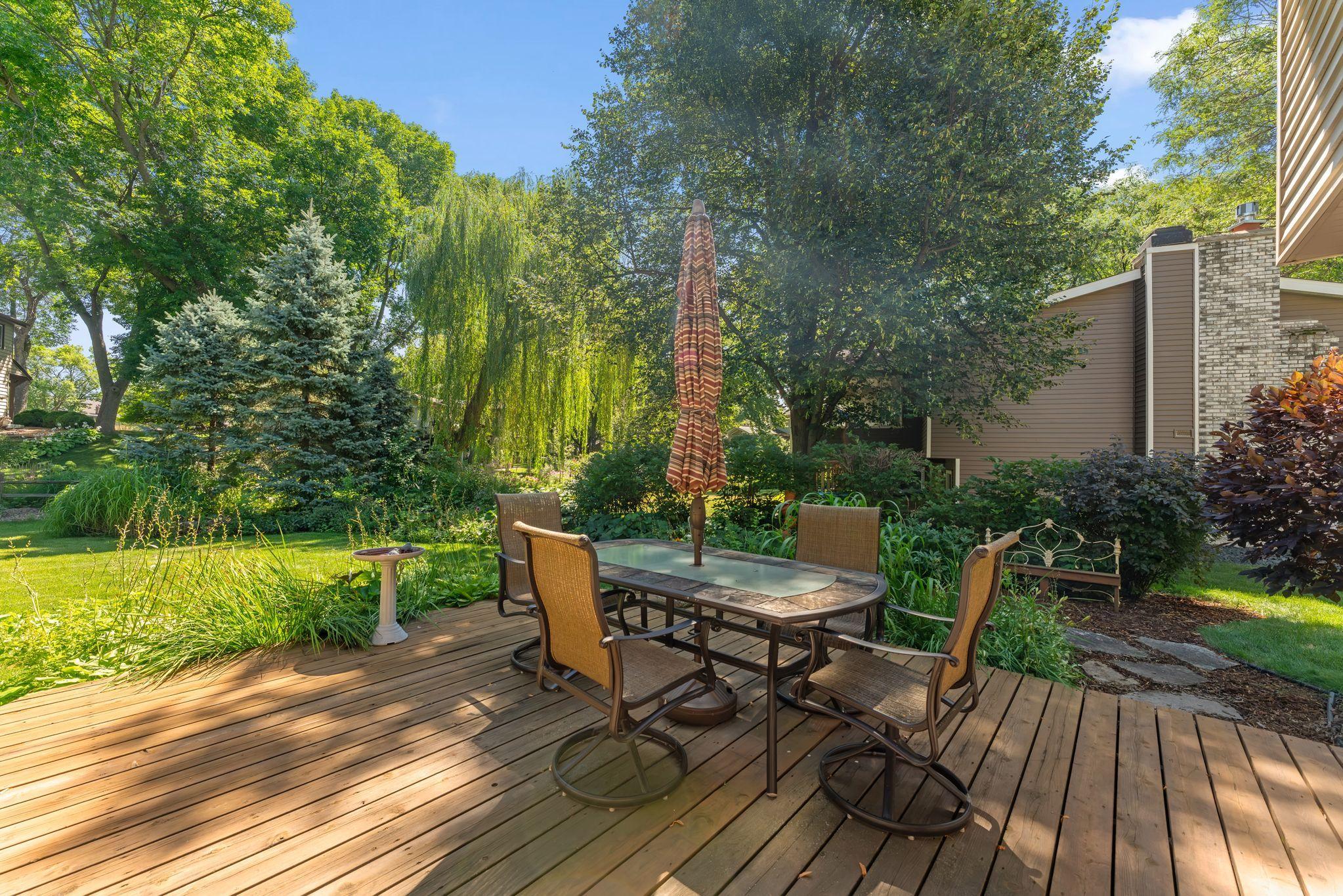 View of Residential at 9903 Balmoral Lane, Eden Prairie MN 55347, Eden Prairie (36 of 37) - Mike Wilen | Minnesota Team Real Estate