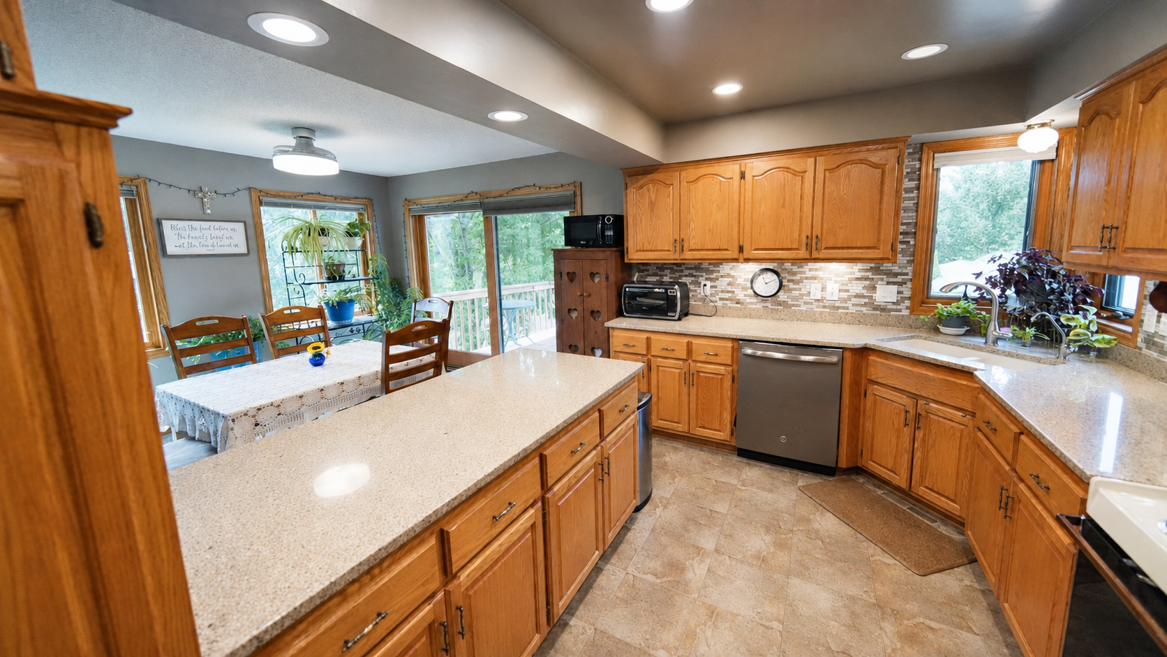 View of Residential at 940 Douglas Court, Anoka MN 55303, Anoka (16 of 33) - Mike Wilen | Minnesota Team Real Estate