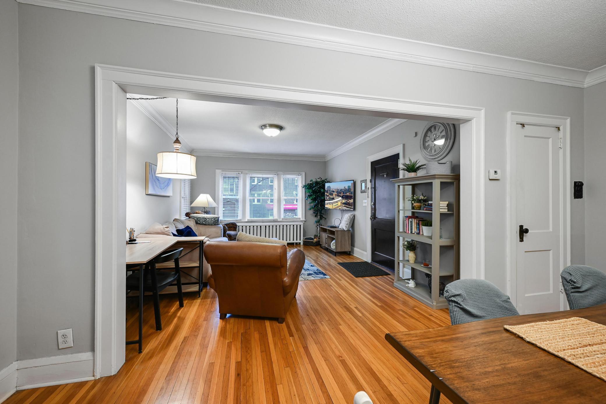 View of Residential at 3501 Dupont Avenue #1, Minneapolis MN 55408, Minneapolis (10 of 28) - Mike Wilen | Minnesota Team Real Estate