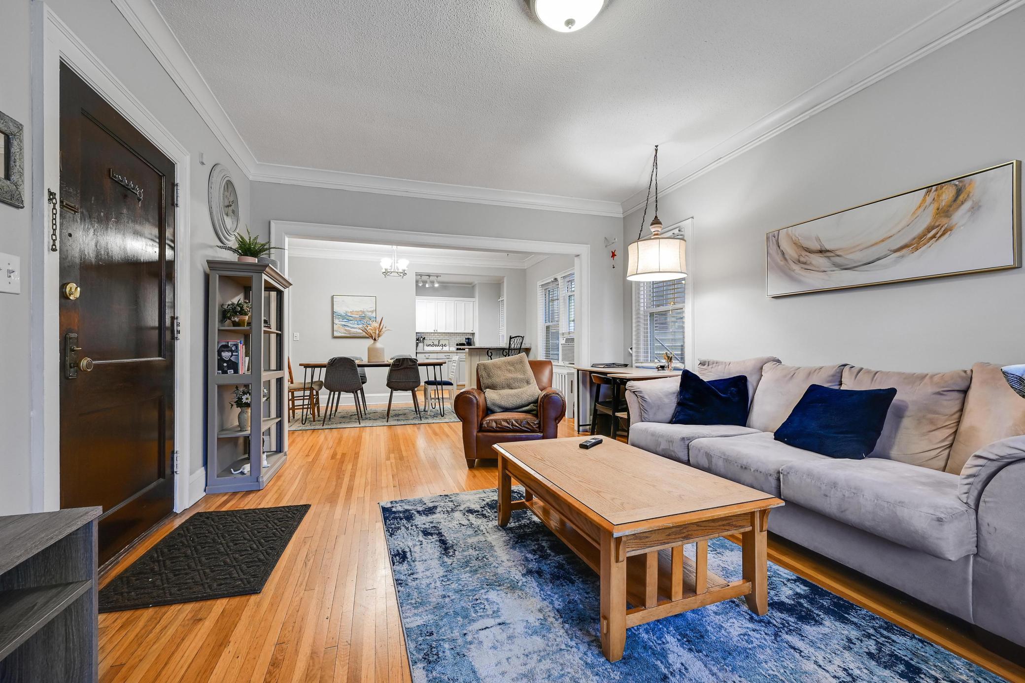 View of Residential at 3501 Dupont Avenue #1, Minneapolis MN 55408, Minneapolis (7 of 28) - Mike Wilen | Minnesota Team Real Estate