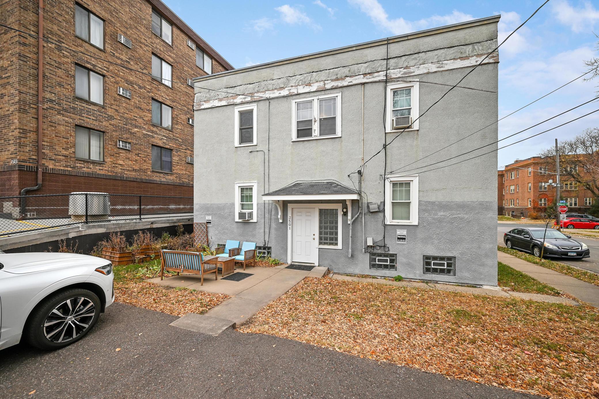 View of Residential at 3501 Dupont Avenue #1, Minneapolis MN 55408, Minneapolis (26 of 28) - Mike Wilen | Minnesota Team Real Estate