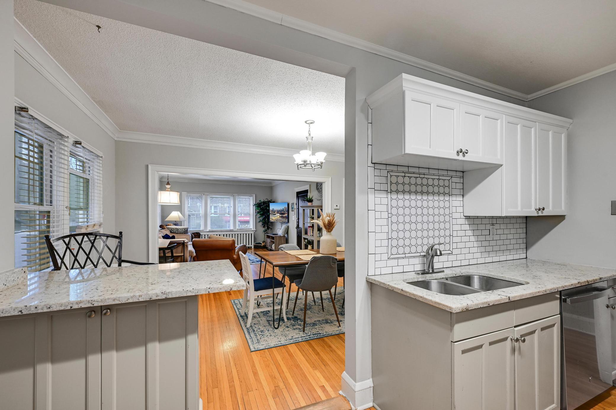 View of Residential at 3501 Dupont Avenue #1, Minneapolis MN 55408, Minneapolis (15 of 28) - Mike Wilen | Minnesota Team Real Estate
