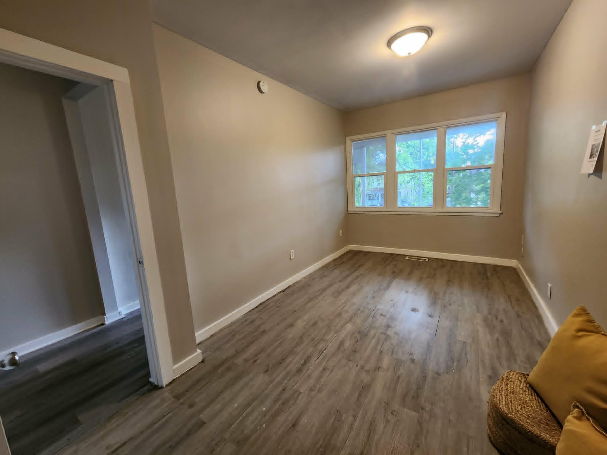 View of Residential at 1274 Edgerton Street, Saint Paul MN 55130, Saint Paul (6 of 23) - Mike Wilen | Minnesota Team Real Estate