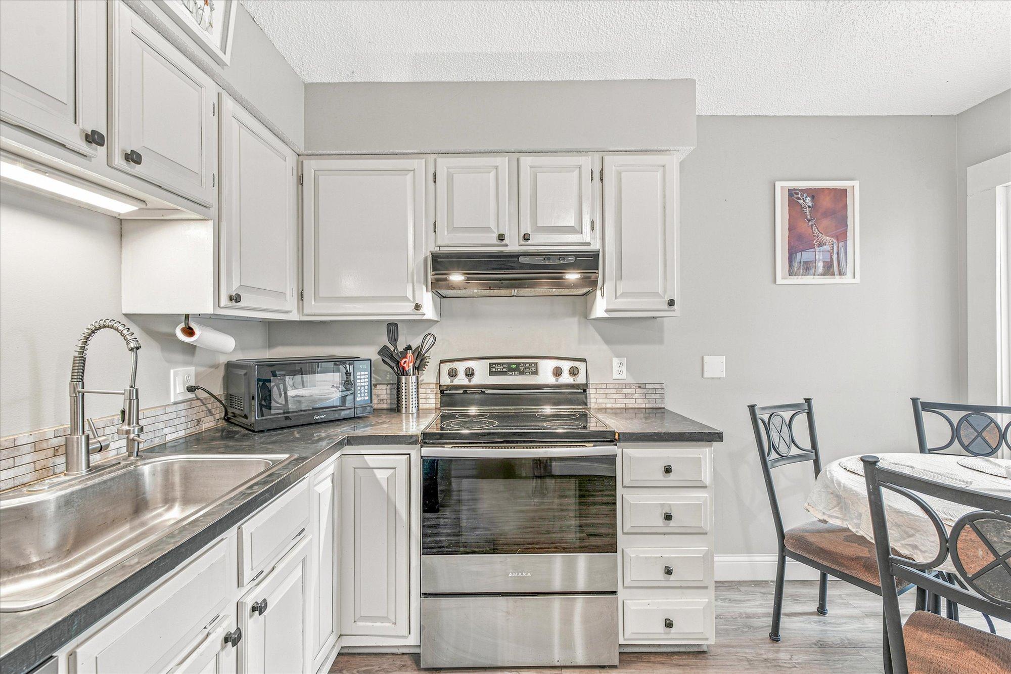 View of Residential at 3523 67th Street, Inver Grove Heights MN 55076, Inver Grove Heights (6 of 30) - Mike Wilen | Minnesota Team Real Estate