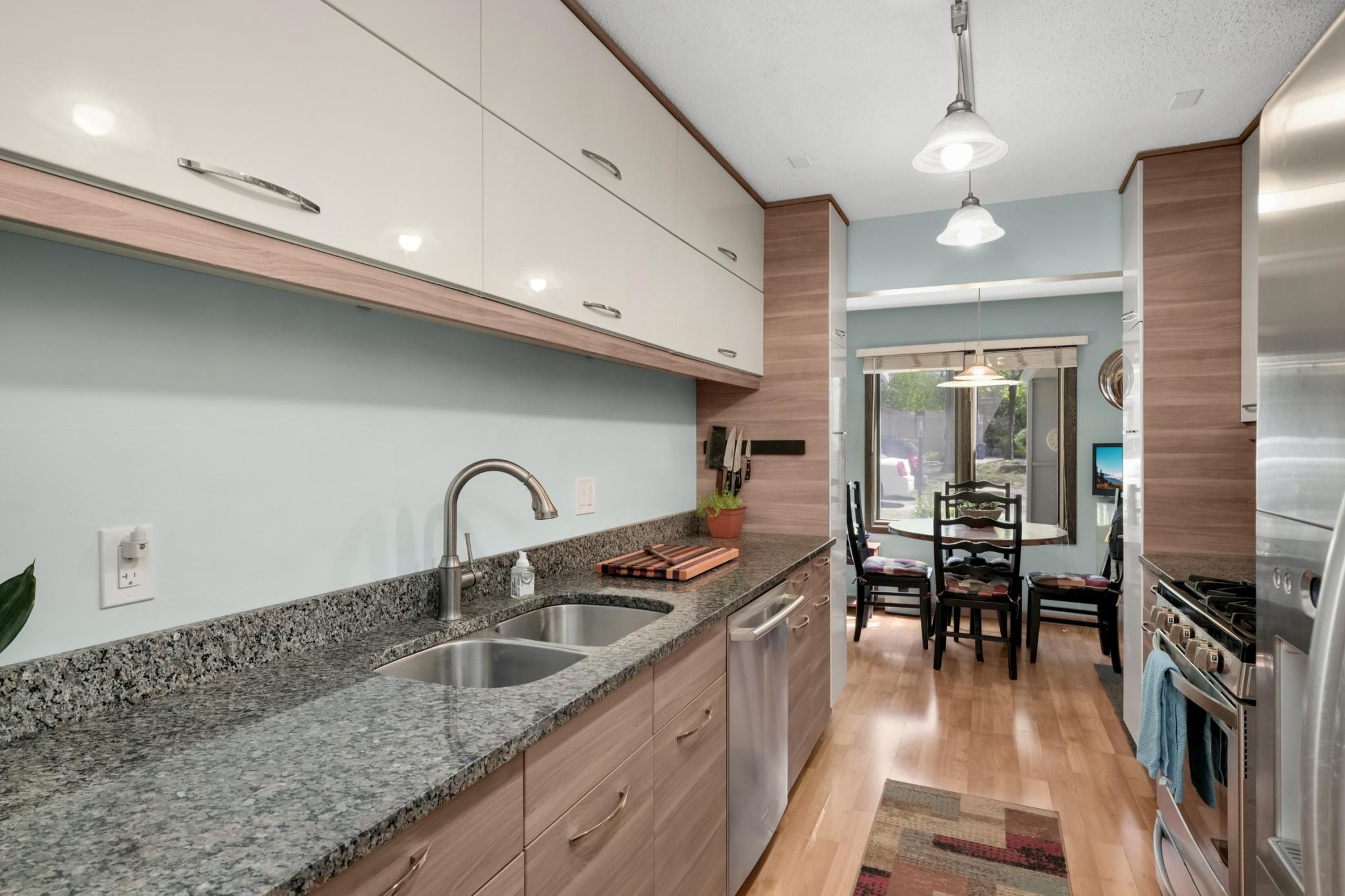 View of Residential at 10203 Scarborough Road, Bloomington MN 55437, Bloomington (11 of 41) - Mike Wilen | Minnesota Team Real Estate