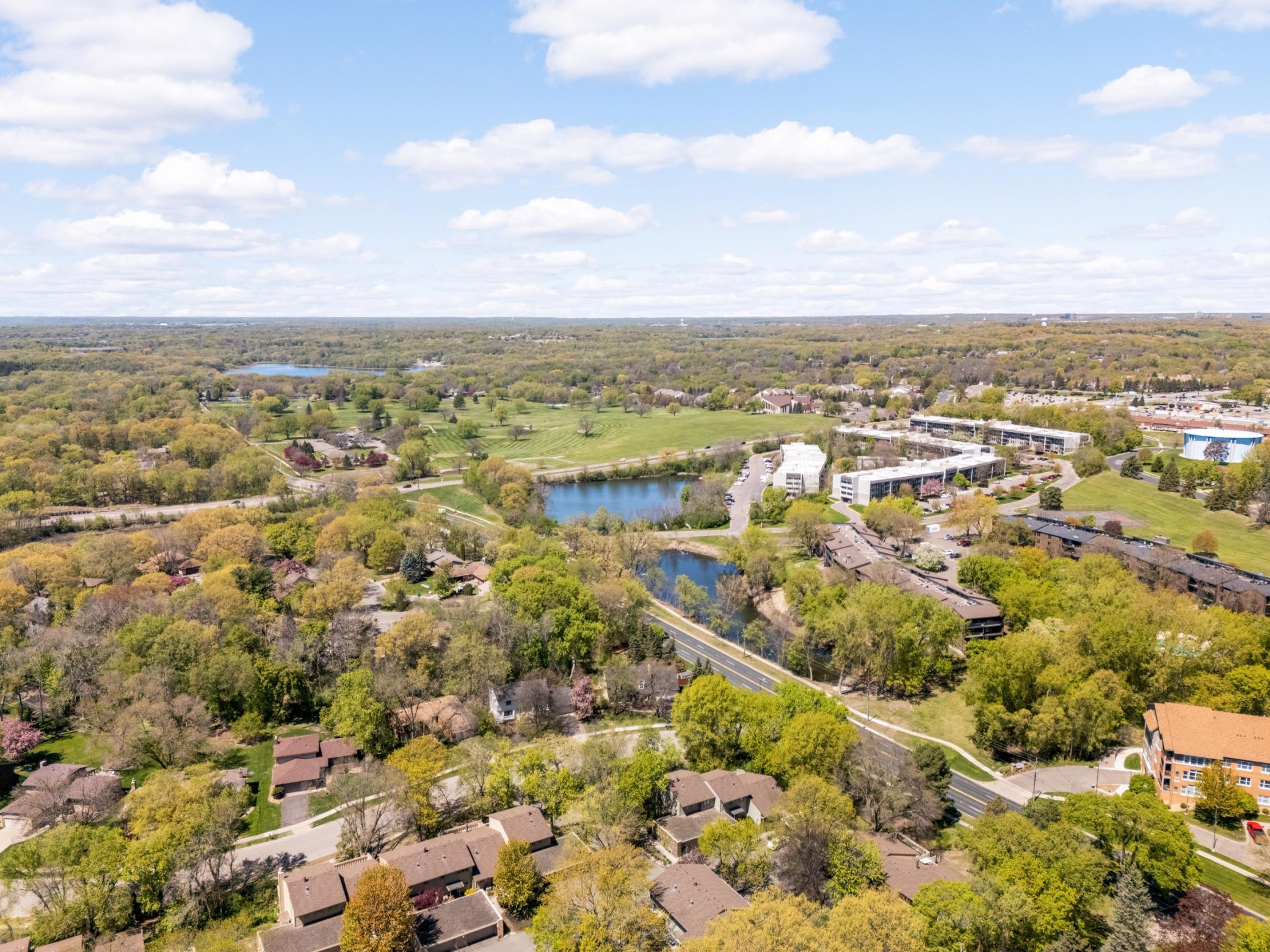 View of Residential at 10203 Scarborough Road, Bloomington MN 55437, Bloomington (32 of 41) - Mike Wilen | Minnesota Team Real Estate