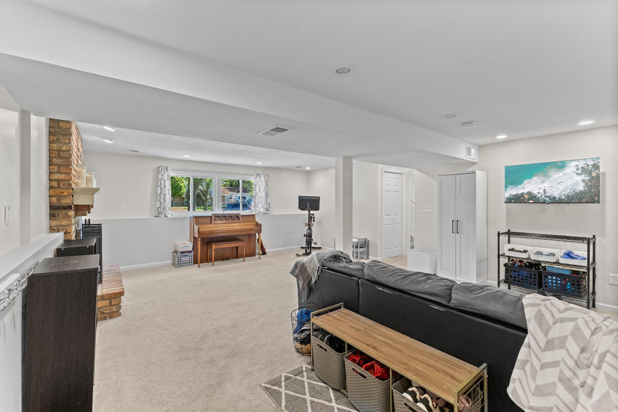 View of Residential at 2449 Pearson Parkway, Brooklyn Park MN 55444, Brooklyn Park (29 of 43) - Mike Wilen | Minnesota Team Real Estate