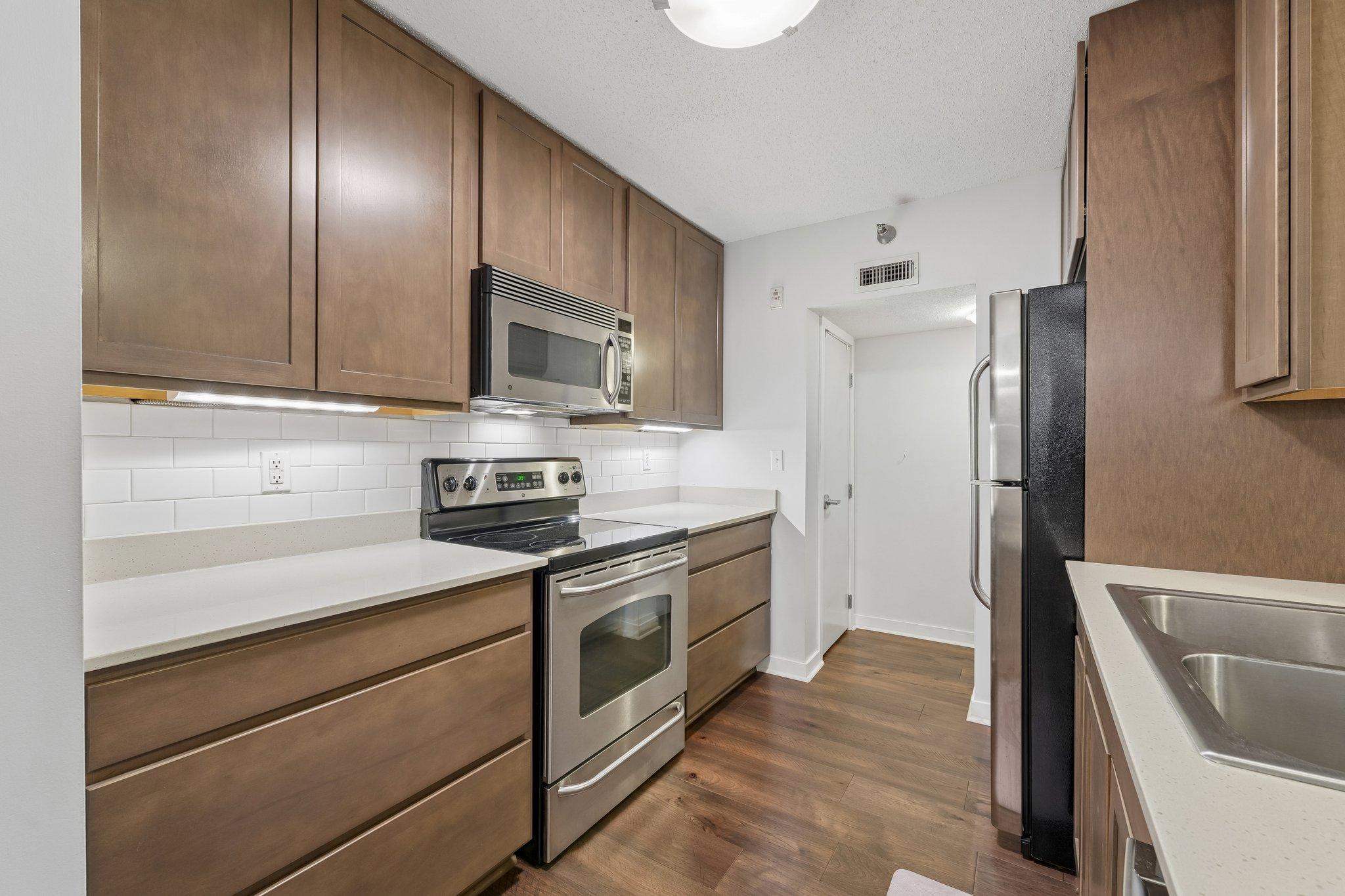 View of Residential at 52 Groveland Terrace #A412, Minneapolis MN 55403, Minneapolis (8 of 37) - Mike Wilen | Minnesota Team Real Estate