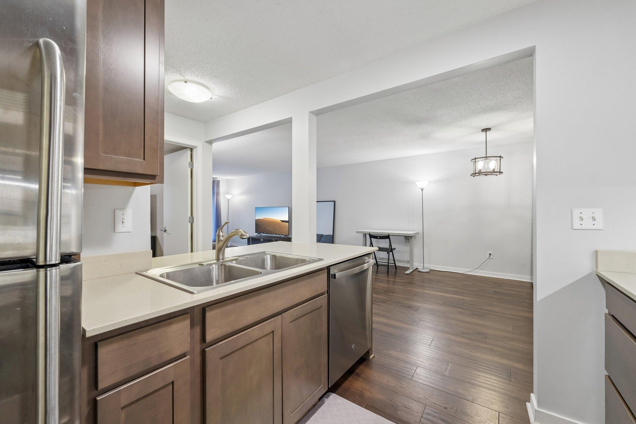 View of Residential at 52 Groveland Terrace #A412, Minneapolis MN 55403, Minneapolis (6 of 37) - Mike Wilen | Minnesota Team Real Estate