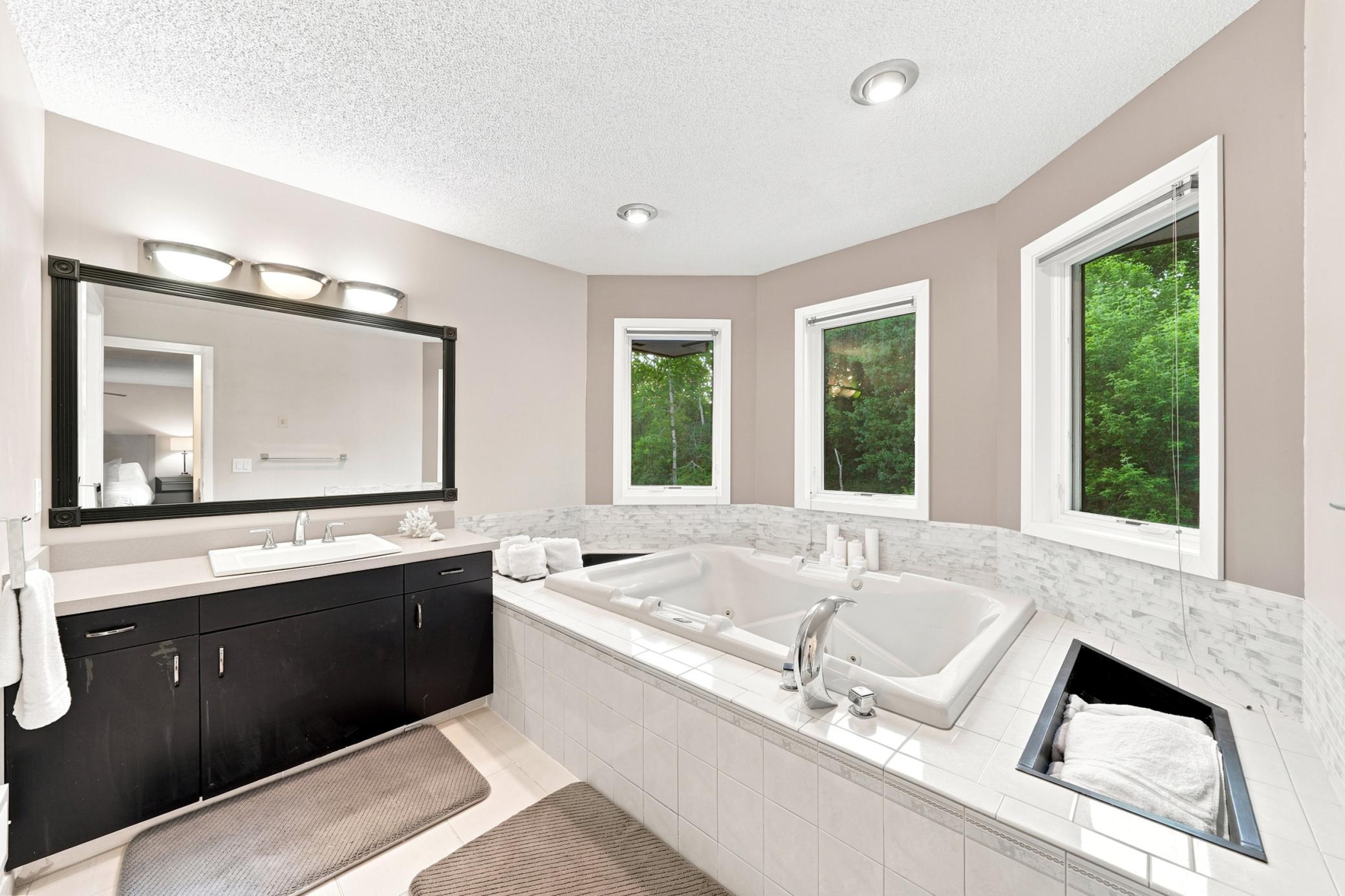 View of Residential at 6170 Dallas Lane, Plymouth MN 55446, Plymouth (29 of 54) - Mike Wilen | Minnesota Team Real Estate