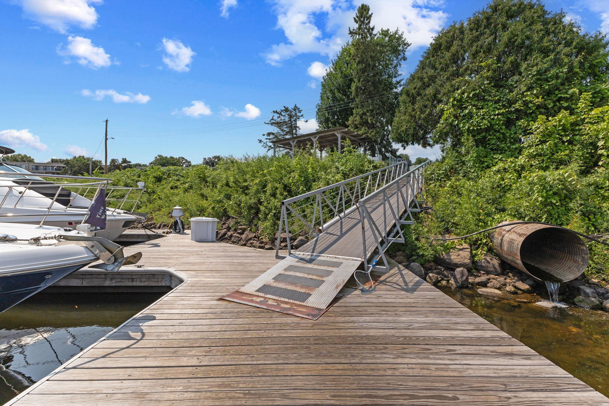 View of Commercial Sale at 6413 Saint Croix Trail #220, Stillwater MN 55082, Stillwater (15 of 42) - Mike Wilen | Minnesota Team Real Estate