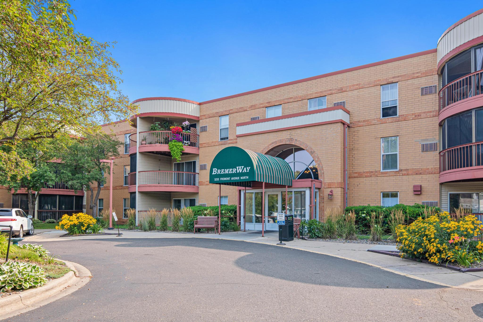 View of Residential at 3232 Fremont Avenue #229, Minneapolis MN 55412, Minneapolis (2 of 14) - Mike Wilen | Minnesota Team Real Estate