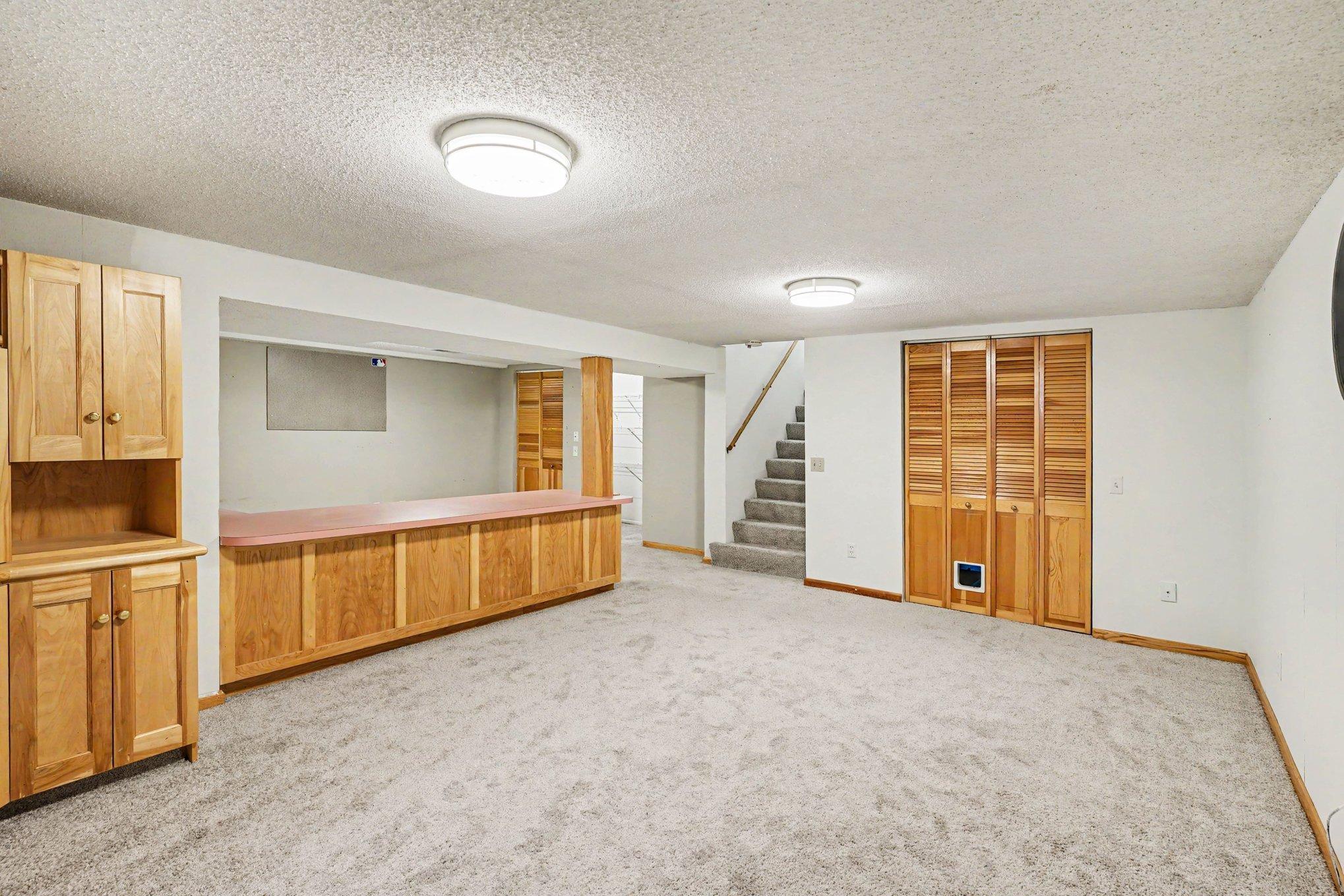 View of Residential at 981 Oriole Drive, Apple Valley MN 55124, Apple Valley (5 of 27) - Mike Wilen | Minnesota Team Real Estate