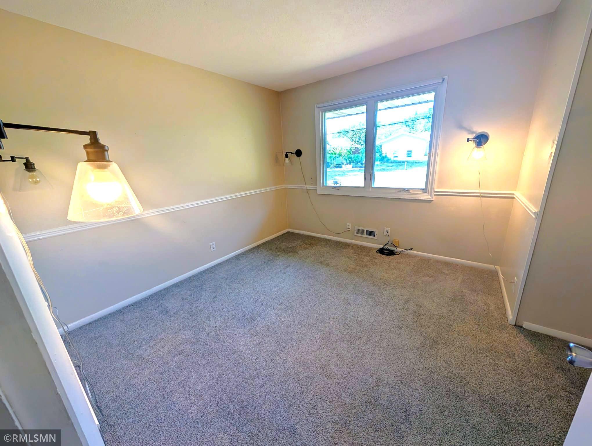 View of Residential at 981 Oriole Drive, Apple Valley MN 55124, Apple Valley (10 of 27) - Mike Wilen | Minnesota Team Real Estate