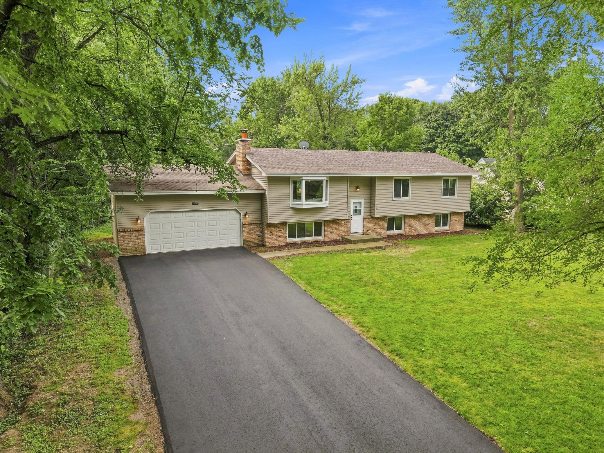 View of Residential at 25715 Wild Rose Lane, Excelsior MN 55331, Excelsior (63 of 70) - Mike Wilen | Minnesota Team Real Estate
