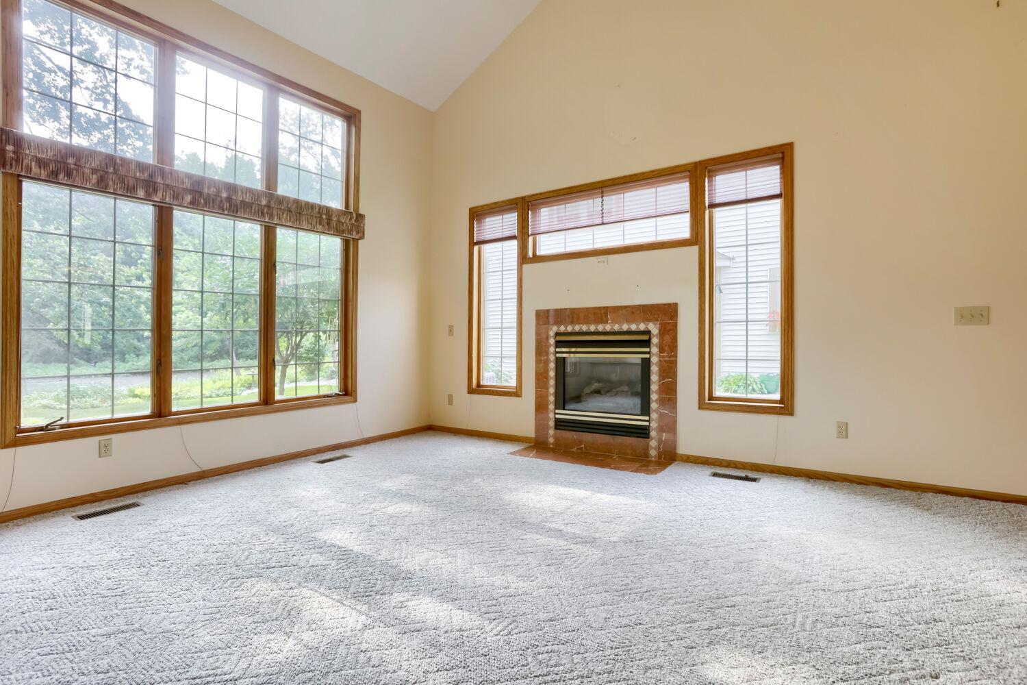 View of Residential at 1896 Beebe Road, Maplewood MN 55109, Maplewood (3 of 23) - Mike Wilen | Minnesota Team Real Estate