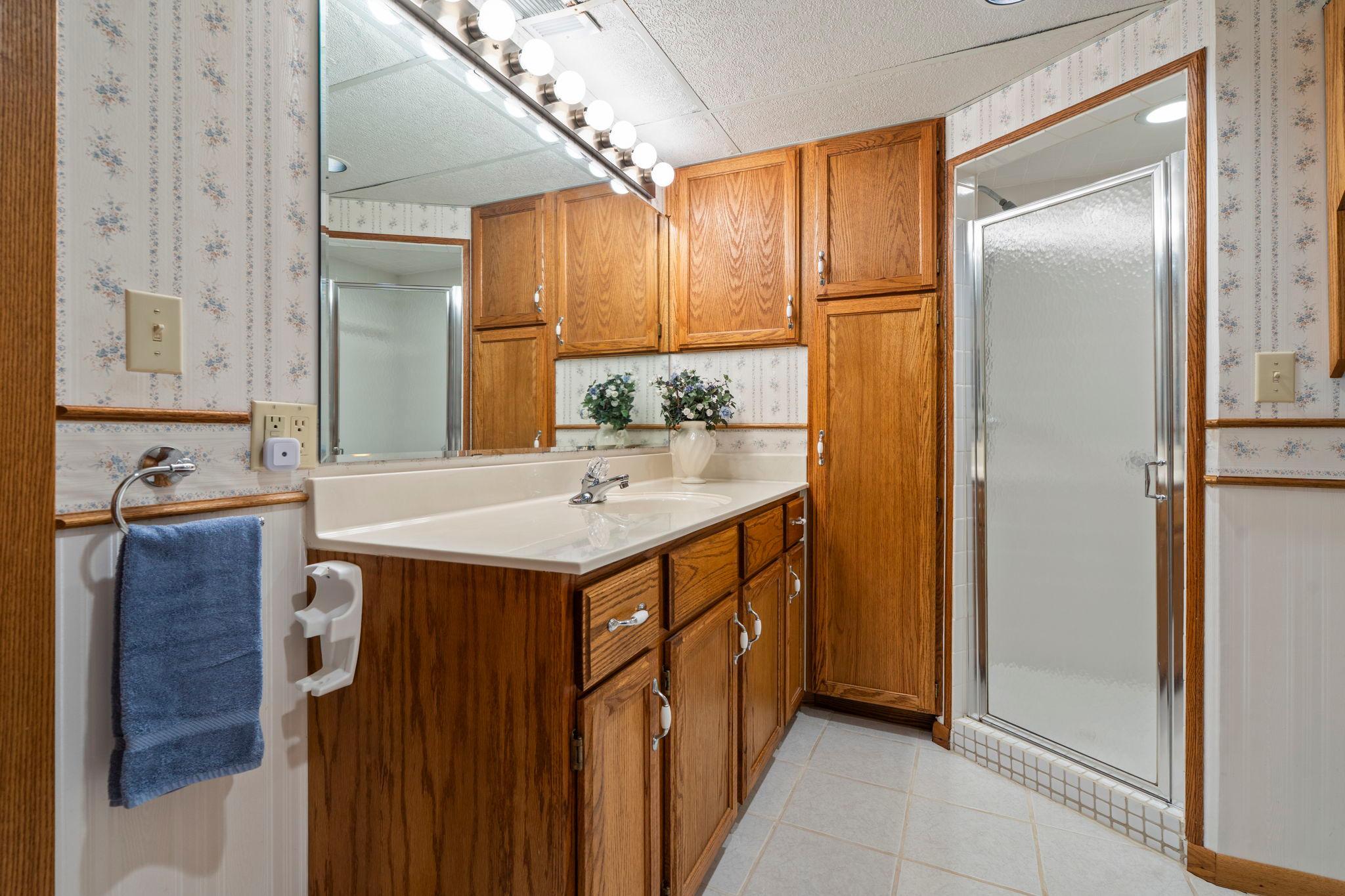 View of Residential at 4102 Grimes Avenue, Edina MN 55416, Edina (39 of 61) - Mike Wilen | Minnesota Team Real Estate
