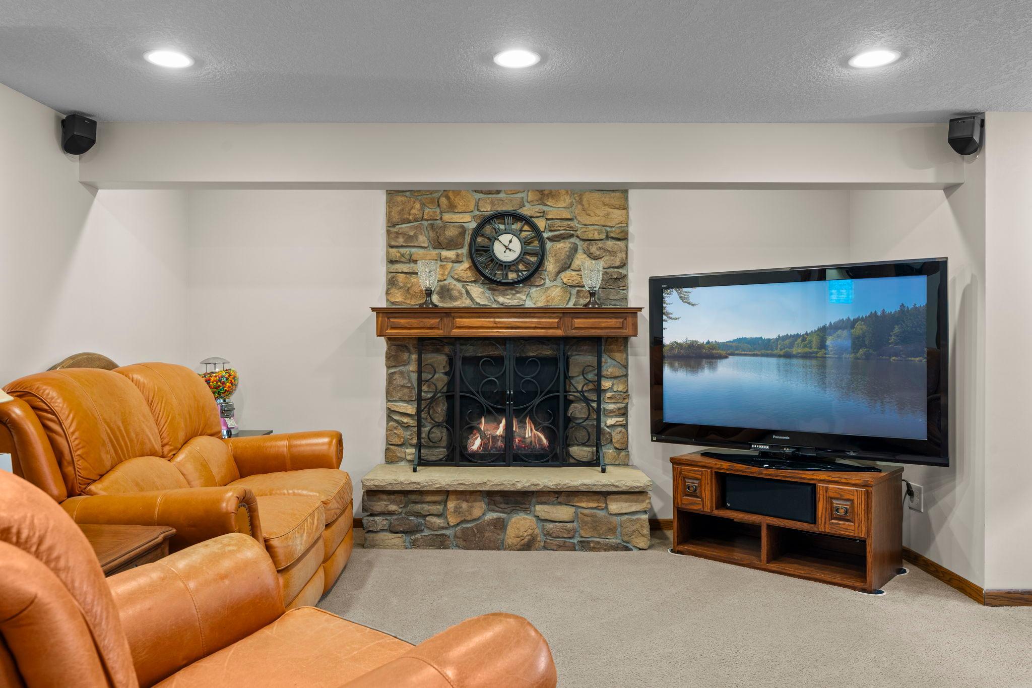 View of Residential at 4102 Grimes Avenue, Edina MN 55416, Edina (32 of 61) - Mike Wilen | Minnesota Team Real Estate