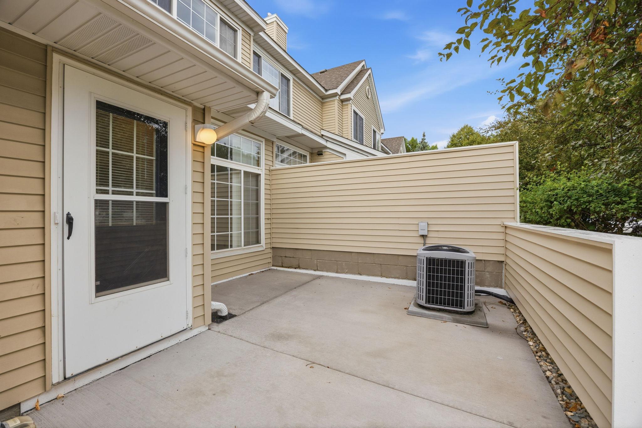 View of Residential at 2280 Ranchview Lane #27, Plymouth MN 55447, Plymouth (5 of 23) - Mike Wilen | Minnesota Team Real Estate