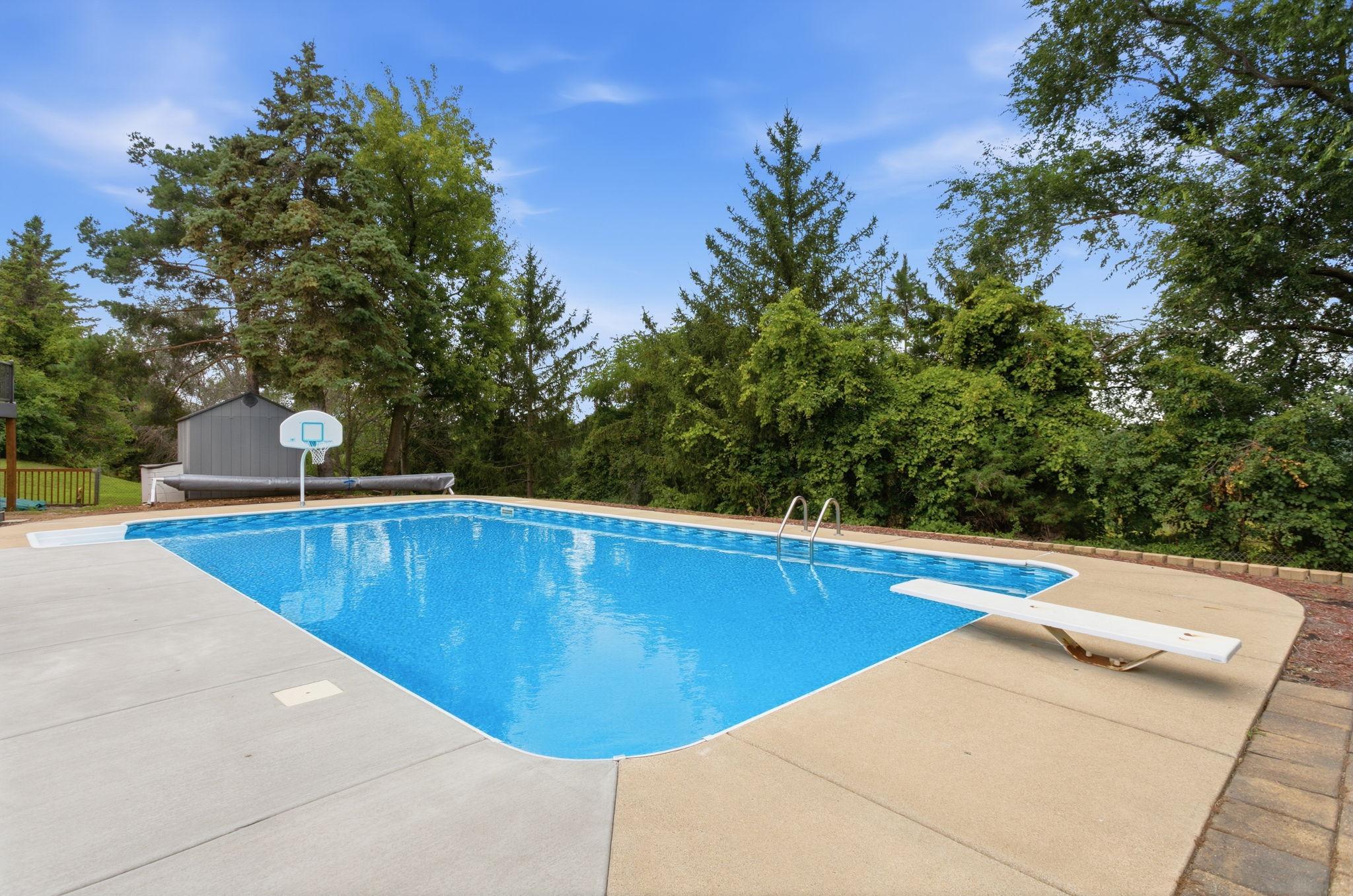 View of Residential at 1467 Kings Crest, Eagan MN 55122, Eagan (49 of 56) - Mike Wilen | Minnesota Team Real Estate
