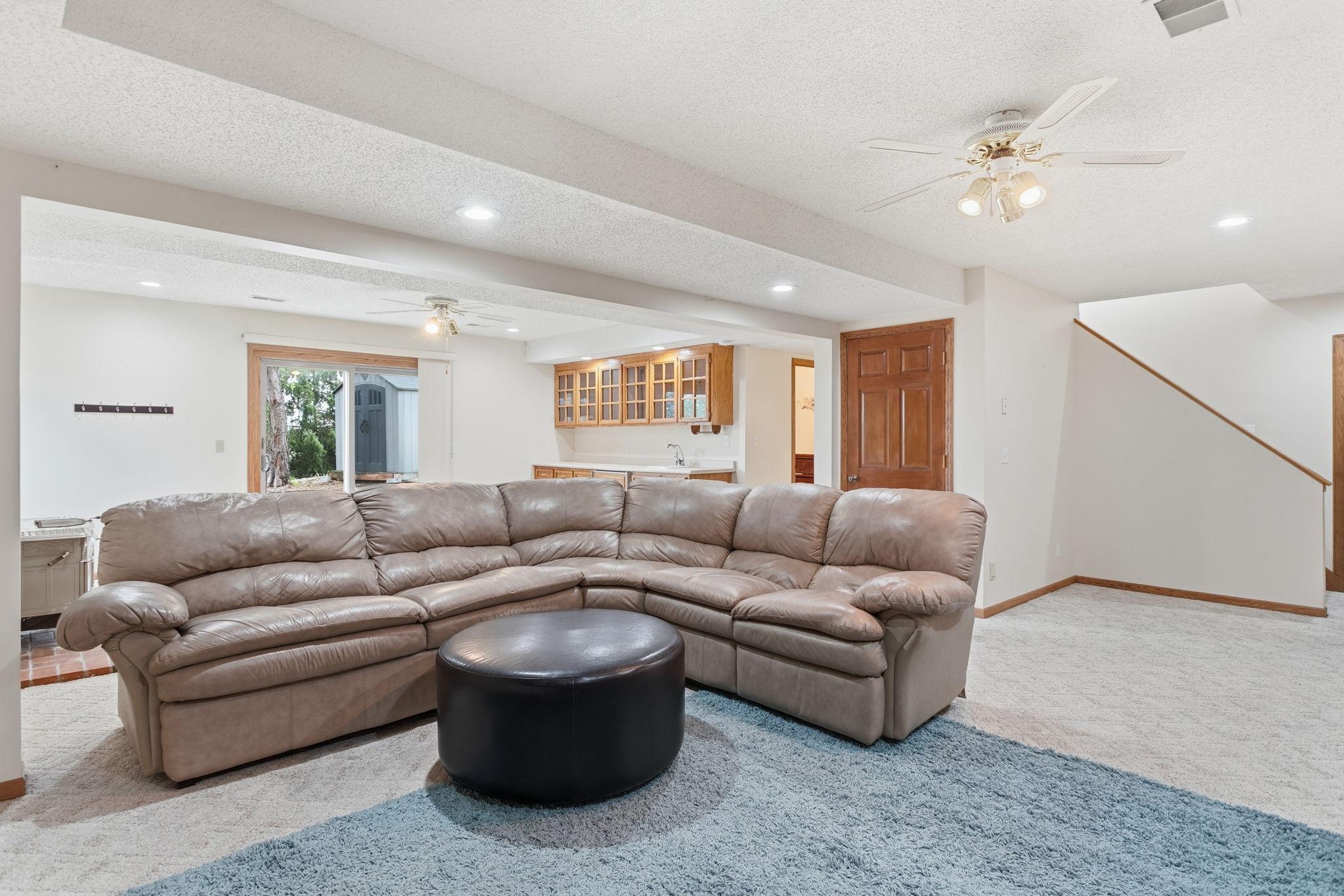 View of Residential at 1467 Kings Crest, Eagan MN 55122, Eagan (39 of 56) - Mike Wilen | Minnesota Team Real Estate