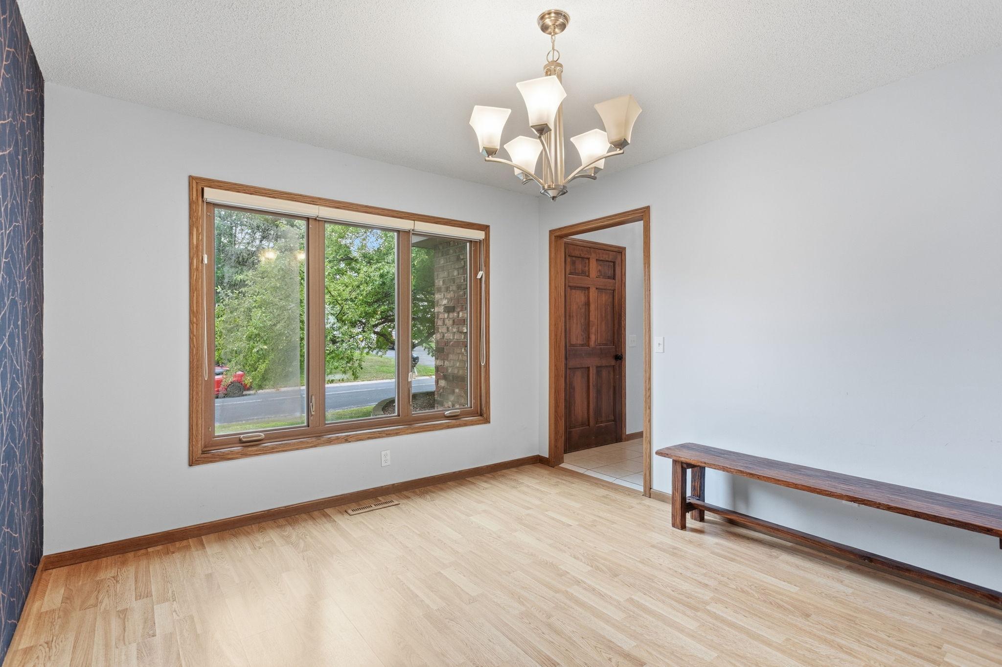 View of Residential at 1467 Kings Crest, Eagan MN 55122, Eagan (31 of 56) - Mike Wilen | Minnesota Team Real Estate