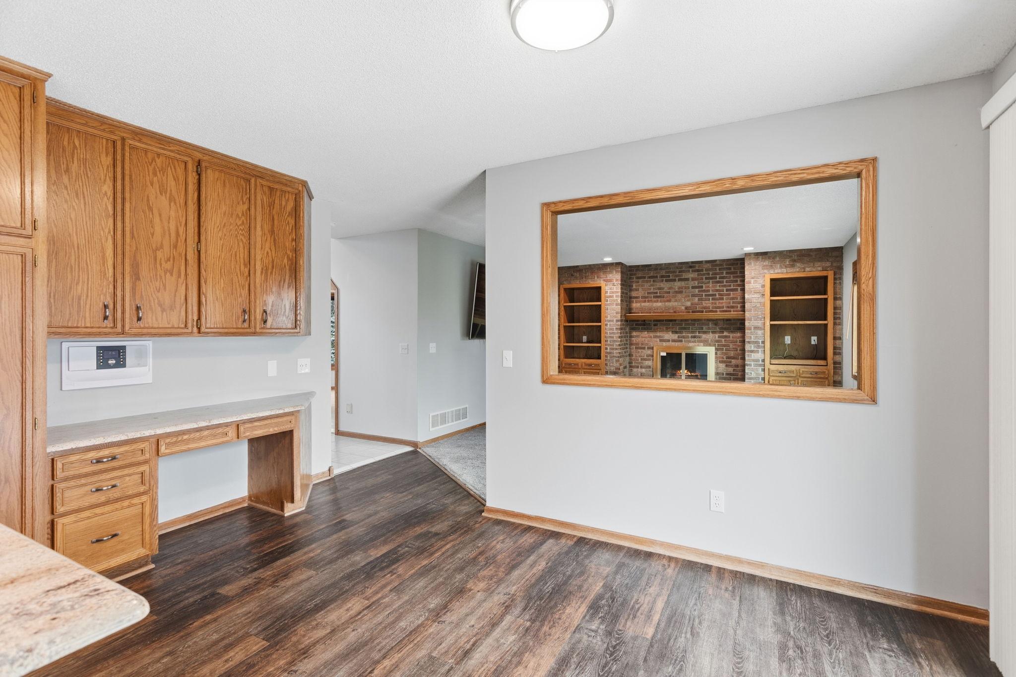 View of Residential at 1467 Kings Crest, Eagan MN 55122, Eagan (25 of 56) - Mike Wilen | Minnesota Team Real Estate