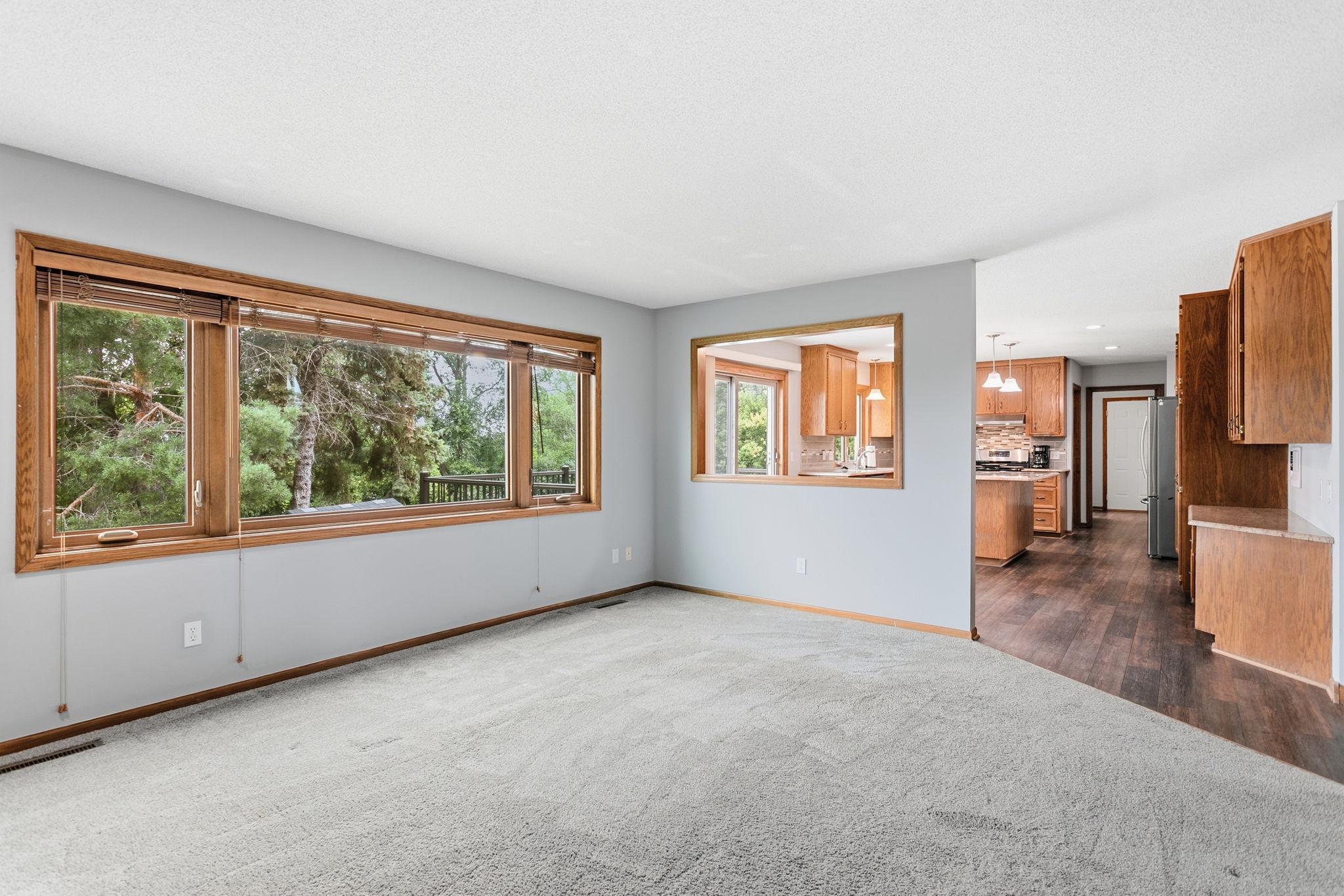 View of Residential at 1467 Kings Crest, Eagan MN 55122, Eagan (23 of 56) - Mike Wilen | Minnesota Team Real Estate